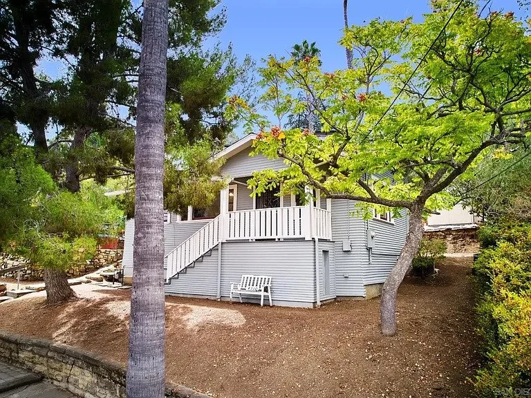 4510 Acacia Ave - 1.jpg