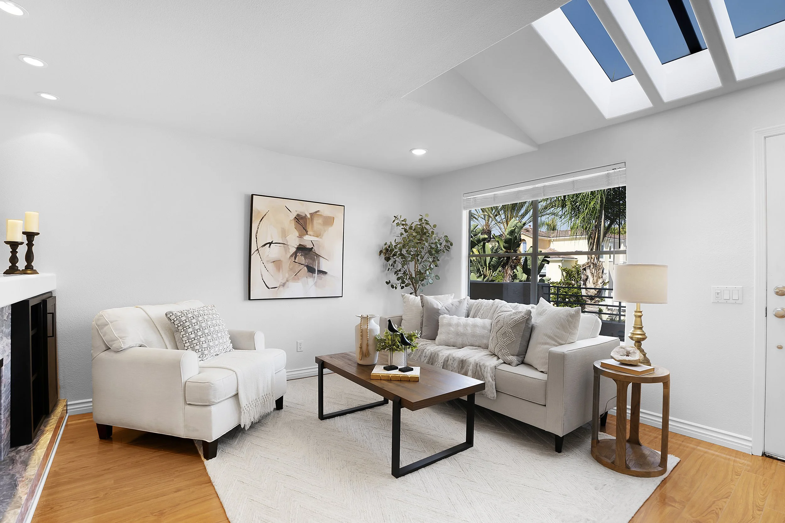12646 Carmel Country Rd - 1.jpg