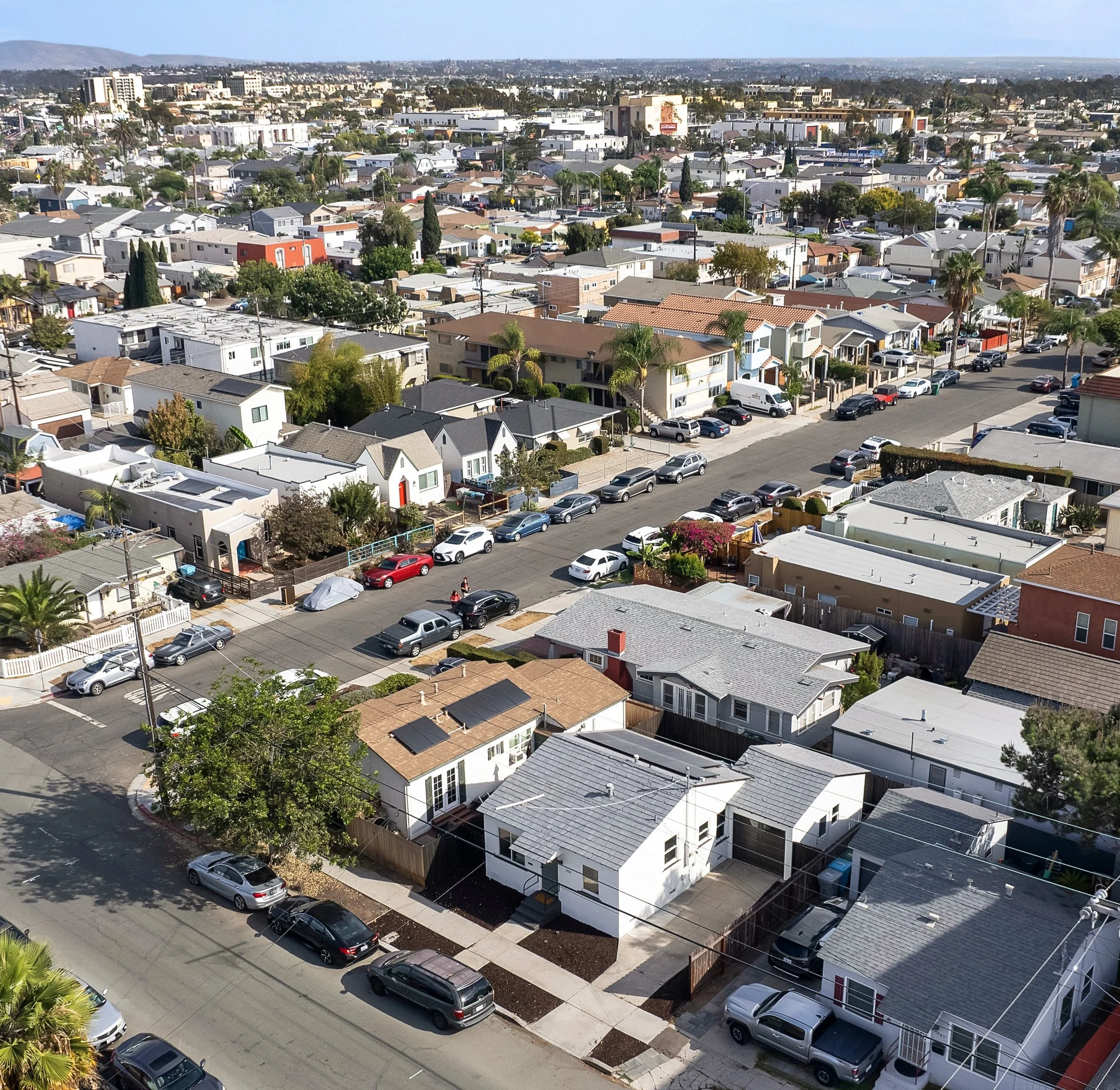 3553 Monroe Ave - 30.jpg