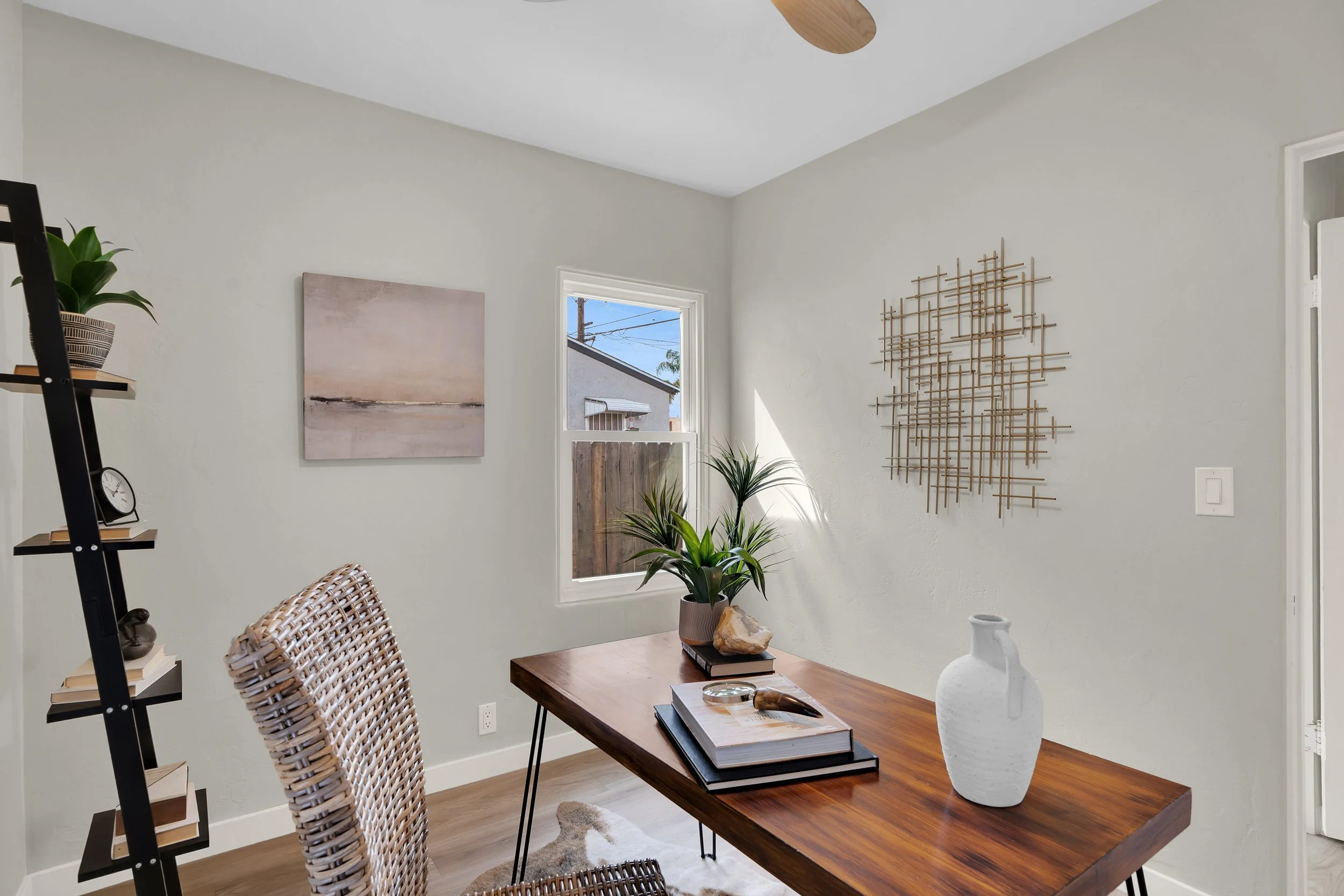3553 Monroe Ave - 16.jpg