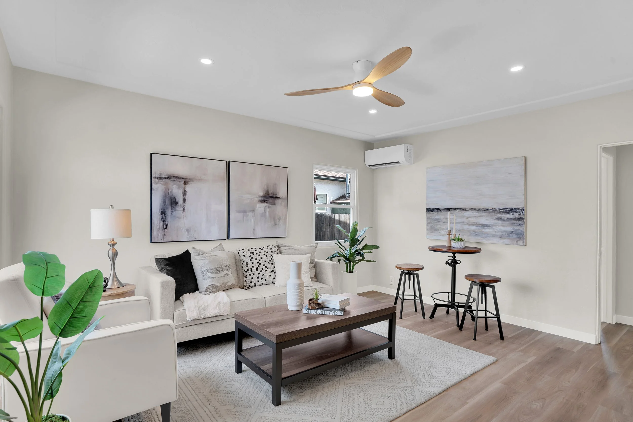 3553 Monroe Ave - 4.jpg