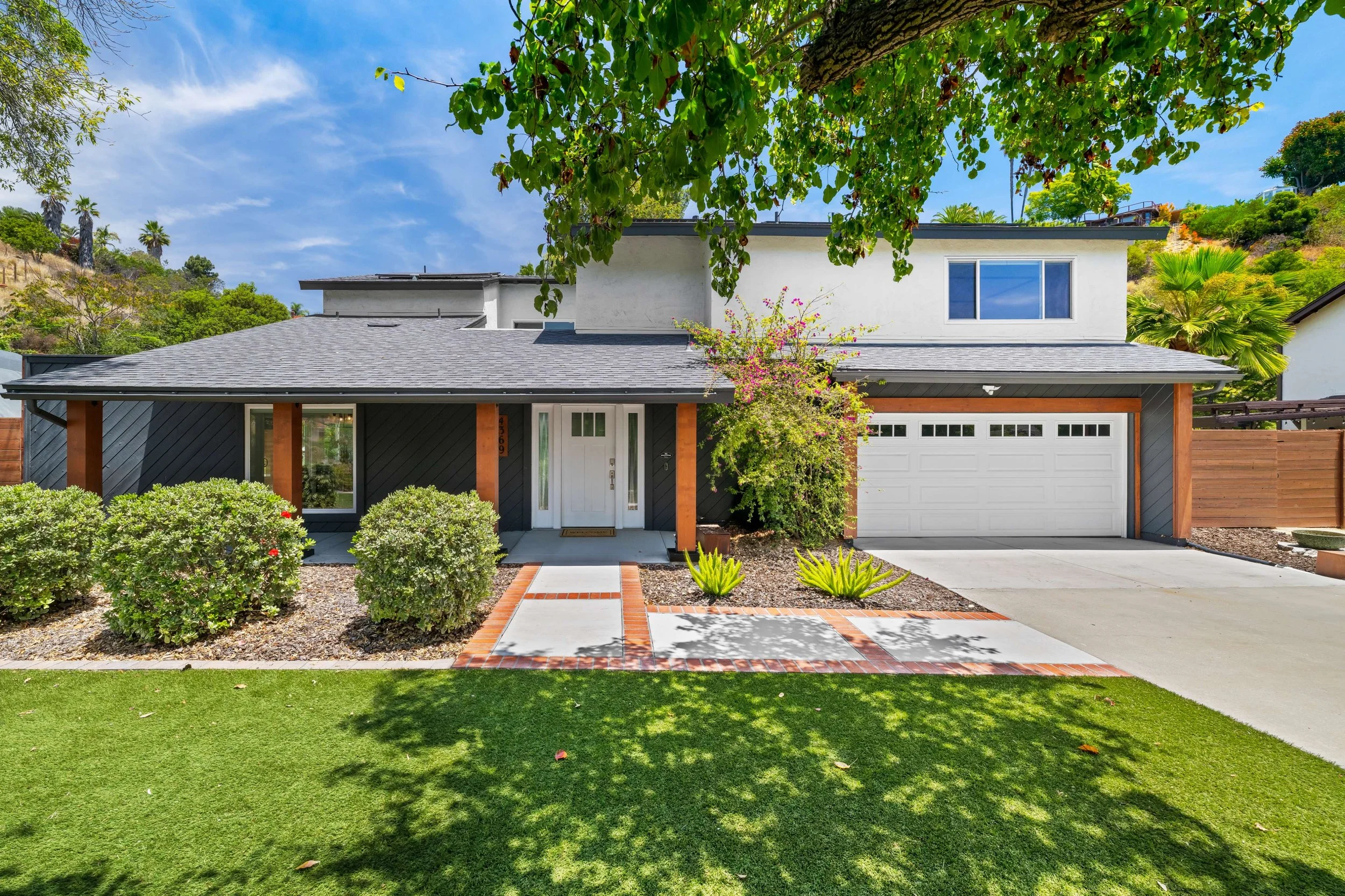 4369 Macronald Dr. - 1.jpg