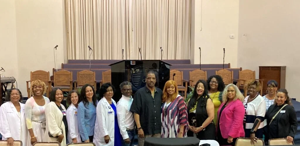 MOMS Tour in detroit-pic-with-bishop-sheard-and-guests-1024x499.jpg