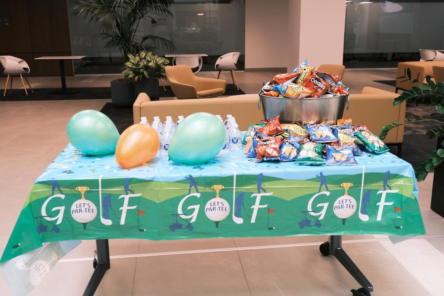 Golf tournament, free pizza, and beer after the morning meeting is over? We always got the perfect setting at our @720galleria events 

Thank you for everyone who joined us ⛳️🏌️

#ForteEvents #DenverWorkLife #OfficeHappyHour #MastersWatchParty #Work