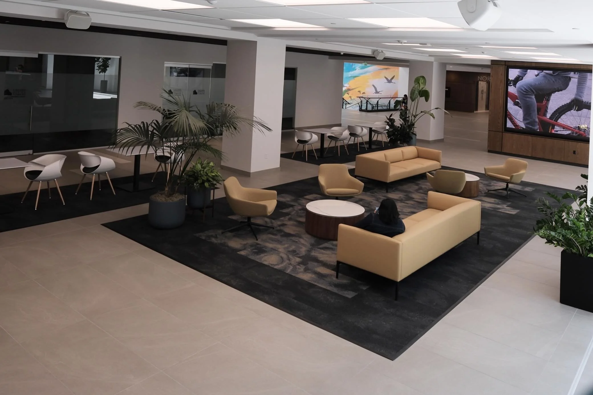 Needed a good place to work, meet up, or unwind for a bit? Forte offers comfortable seating, relaxed atmosphere, and the perfect space to cowork or catch up!

Stop by sometime soon!

#GlendaleCO #DenverCafe #DenverCoffeeWineEvents #DenverCoworking #D