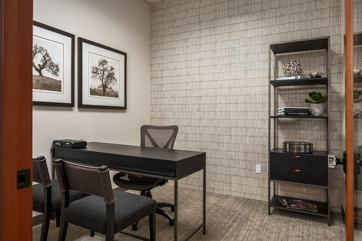 Flexible consultation space in the design studio