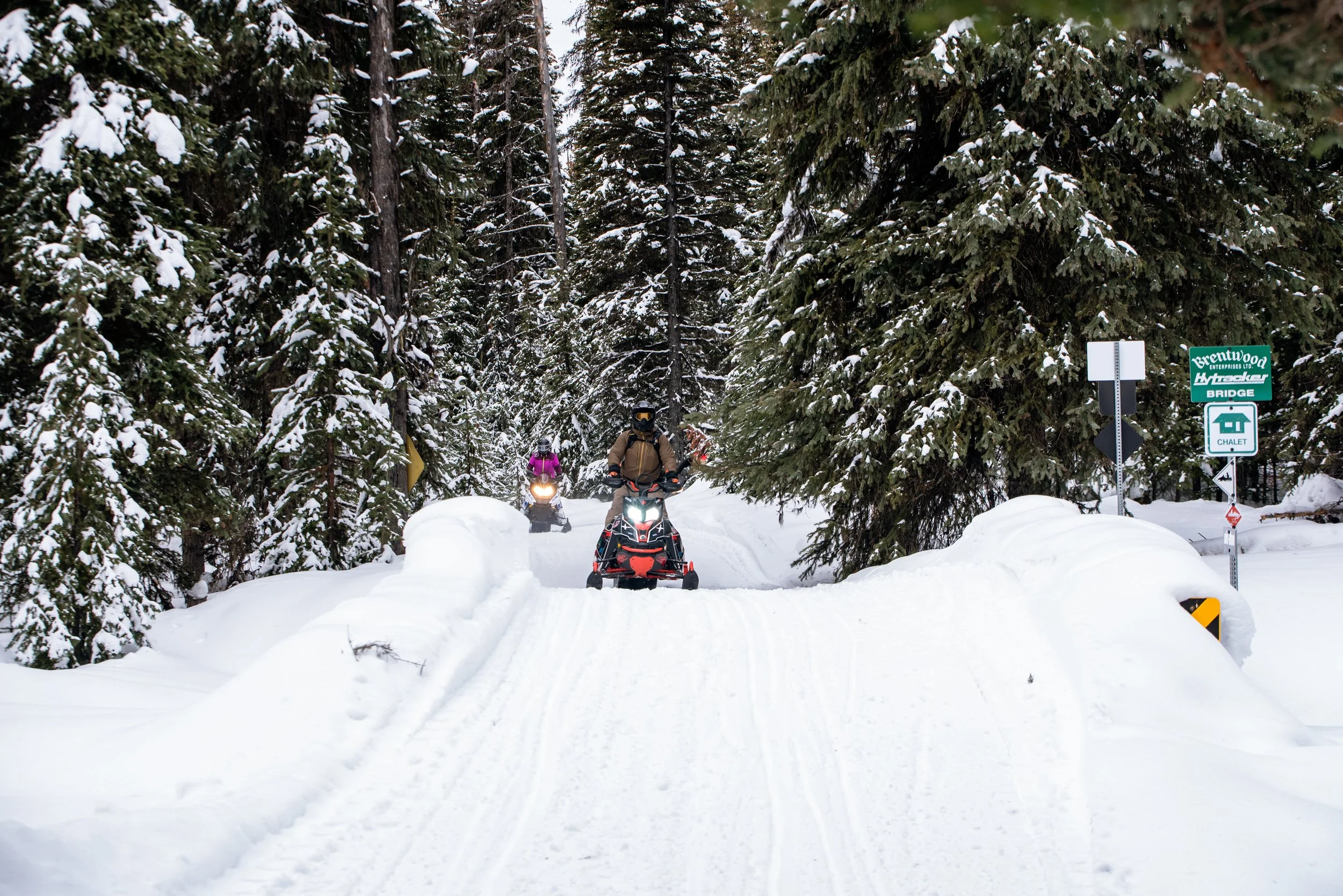 KAMLOOPS Family Friendly Snowmobiling Everyday. Let'sRide BC