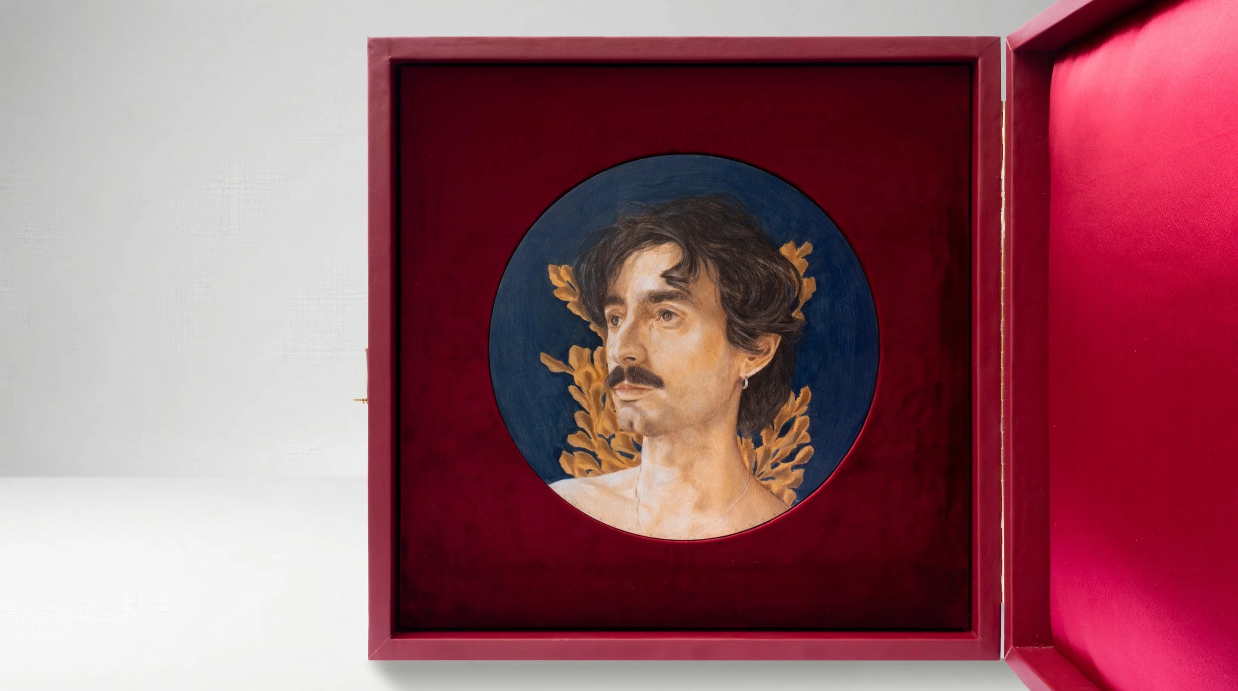 LES HOMMES ORDINAIRES (Hugo I) Acrylic & Color Pencil on wood - Wood and Textile 75 x 75 x 14 cm - 2026