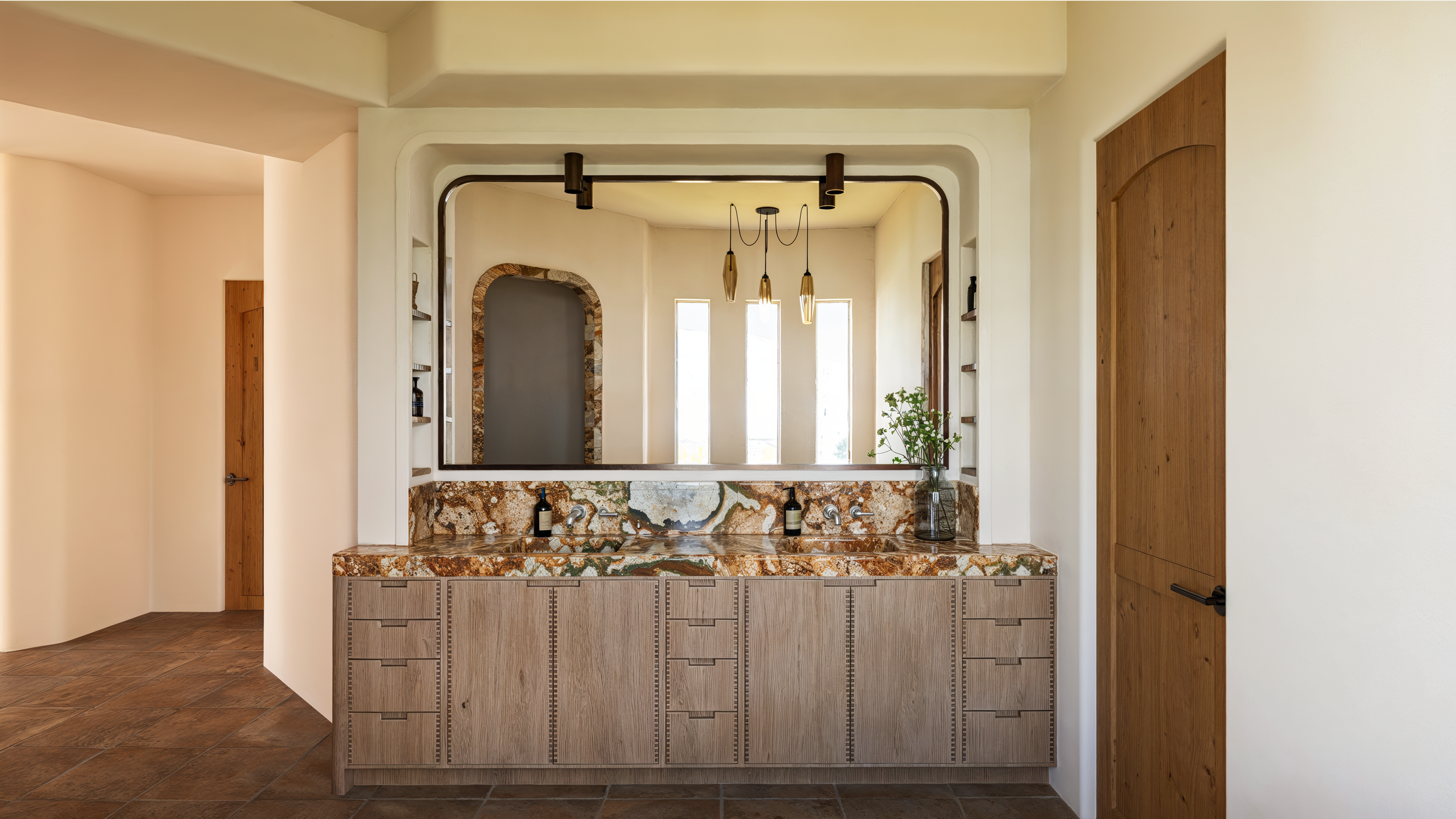 Kulpins - Bathroom - View 1 - 080425.png
