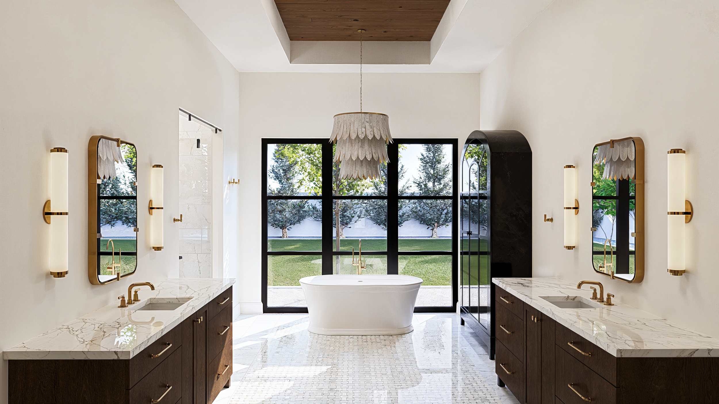 magnifics_upscale-CmaNl2qiKqAPXF2B2kag-Williams_31 - Primary Bathroom 1.png