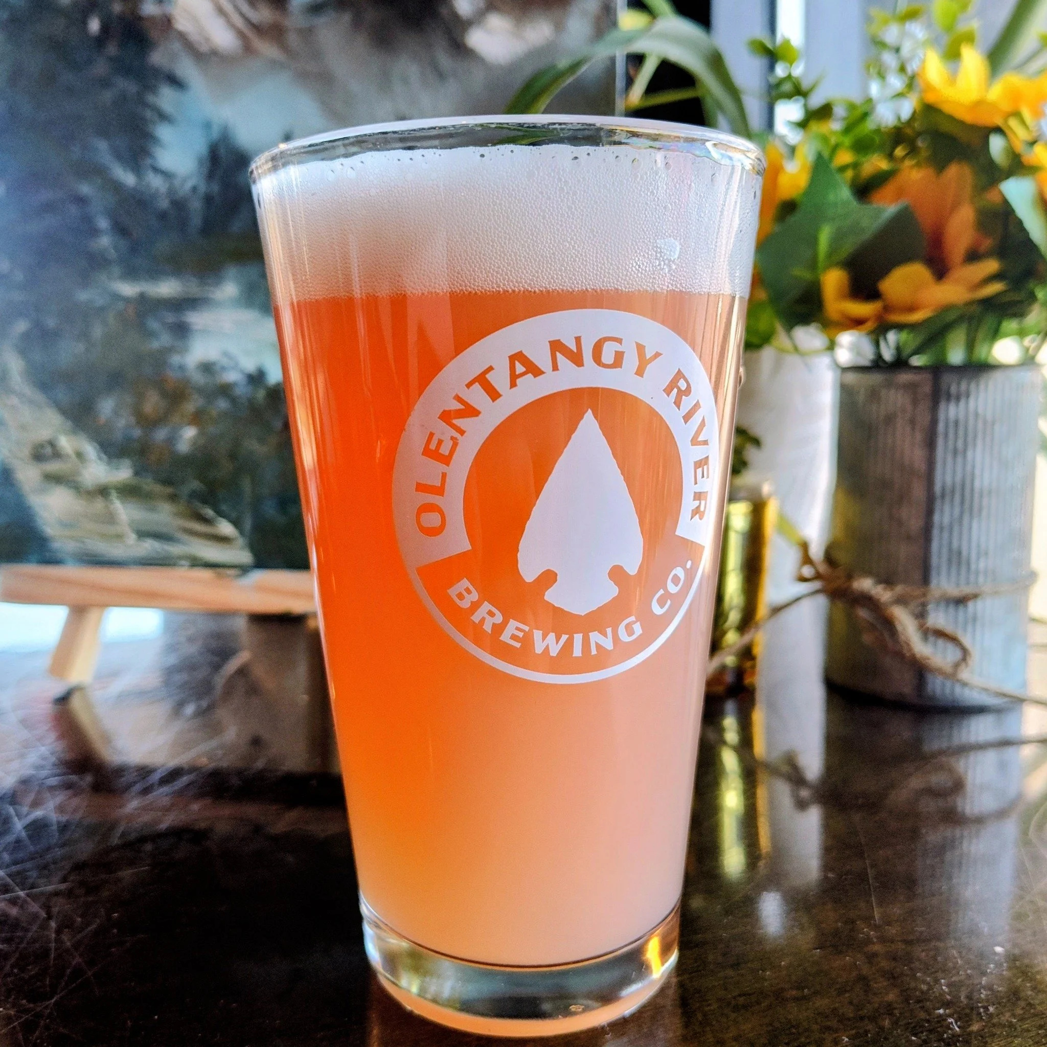Ol'n Tangy Pink Guava and Ginger

This flavorful gose hits the taps today! This sour carries tartness, sweetness, and a hint of bitterness all in the same sip. It's flavorful, refreshing, and carries flavors that remind you of your favorite holiday p