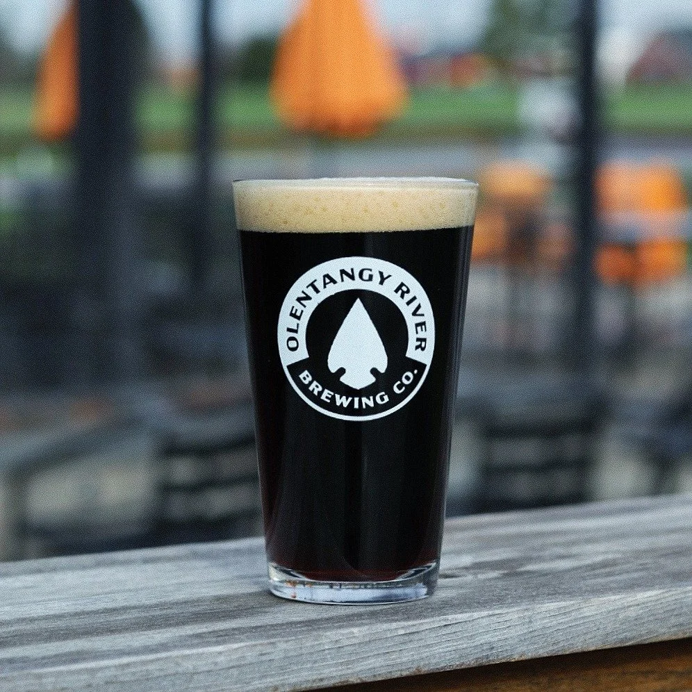 THE SECRET IS OUT 👀
.
Secret Dunkel is back and just as good as you remember! 
.
A Munich Dunkel that is "roasty" and toasty in nature with a Lager finish at 5.3%. Swing by and grab a pint this weekend!