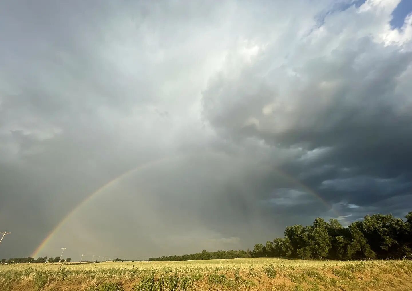 Today (June 21st) is the longest day of the year and officially the start to summer. We hope the extra sunshine brought you extra fun and love today. 
#summertime #kansas #summer #farmhouse #farminginkansas #thunderstorm #rainbow #summersolstice