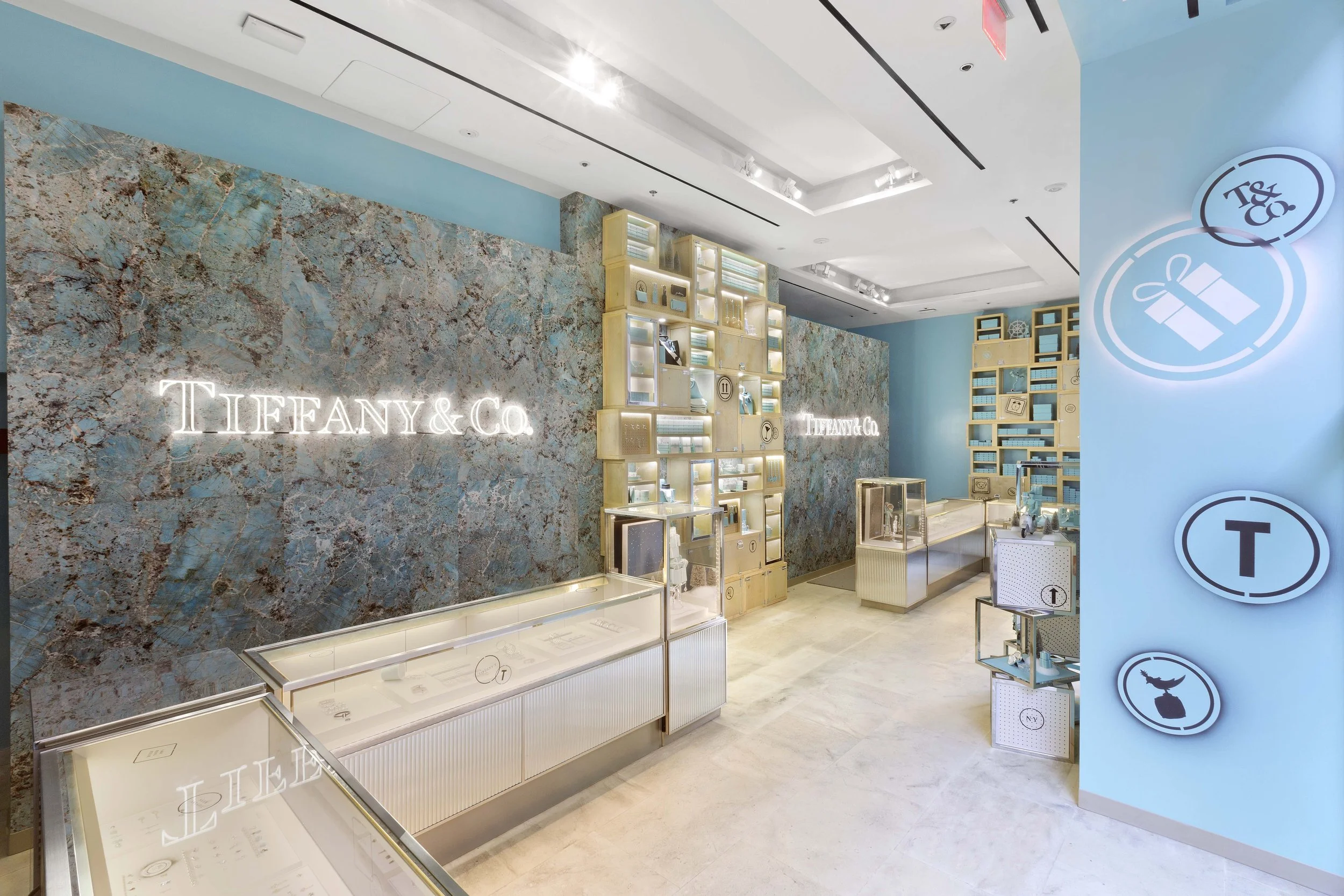 3_Tiffany_Rockafeller _Pop_Up17_0173 copy copy.jpg