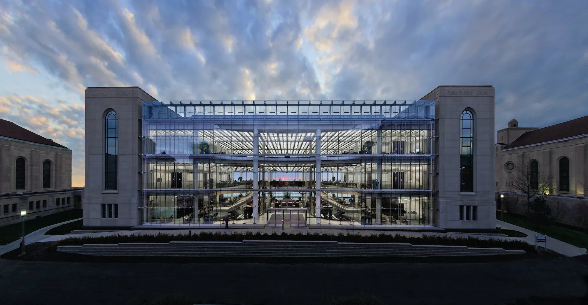 LEED Silver certified Loyola Information Commons with VS1 facades