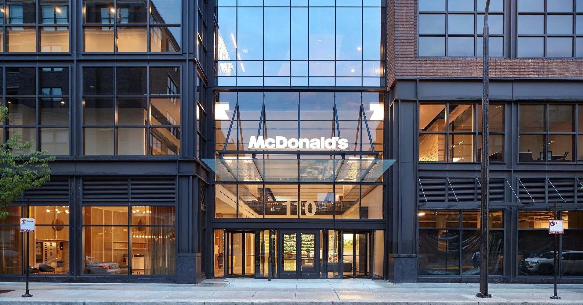 Mcd Building McDonald’s World Corporate Headquarters — Innovation Glass · High ...