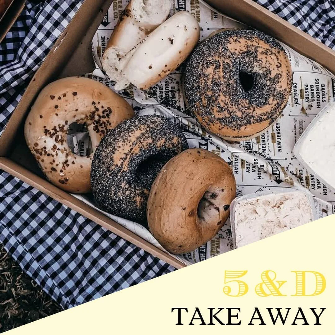 Our bagels make the best portable lunch or snack. Why not order a couple of our filled bagels to pack for a picnic? You can order directly at one of our stores and we'll pack your order to go.
.
Photo 📷: @taintedlittlelove