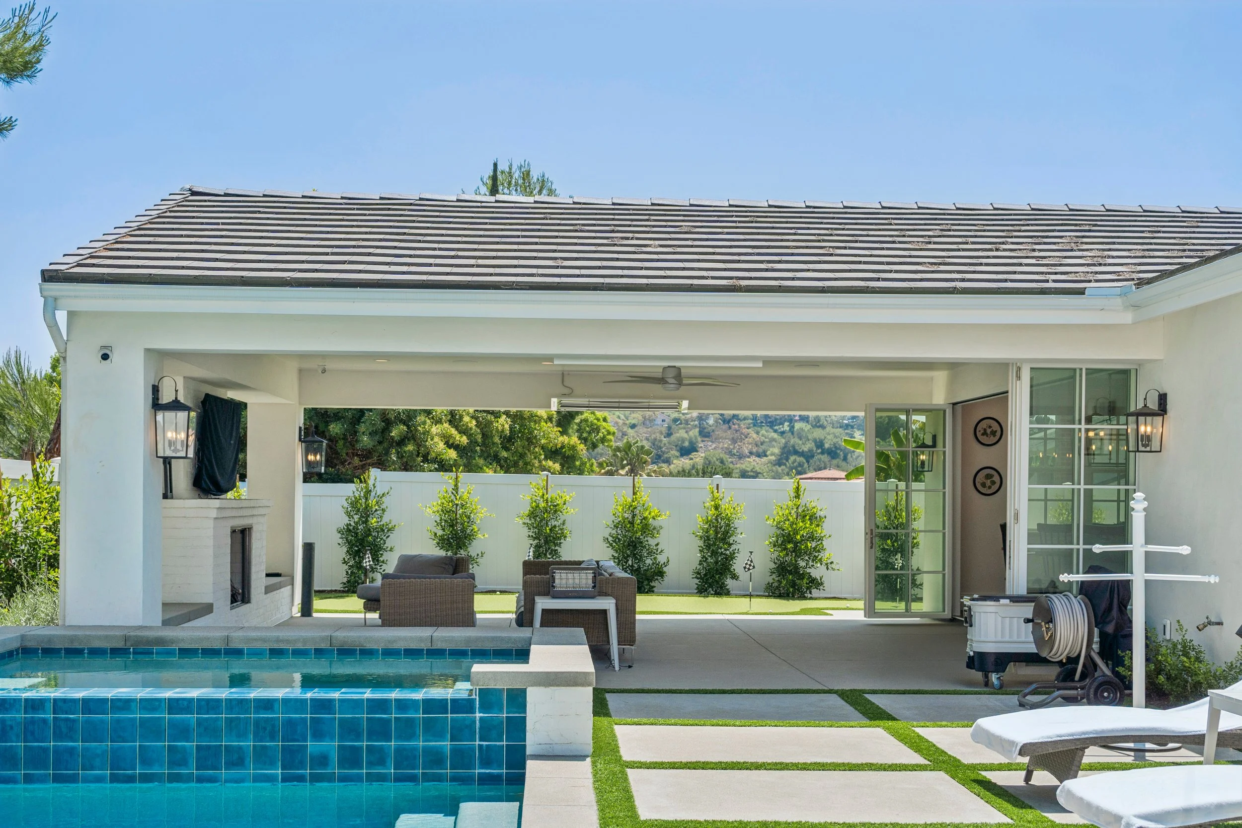 What It Really Means to Take a Home Down to the Studs