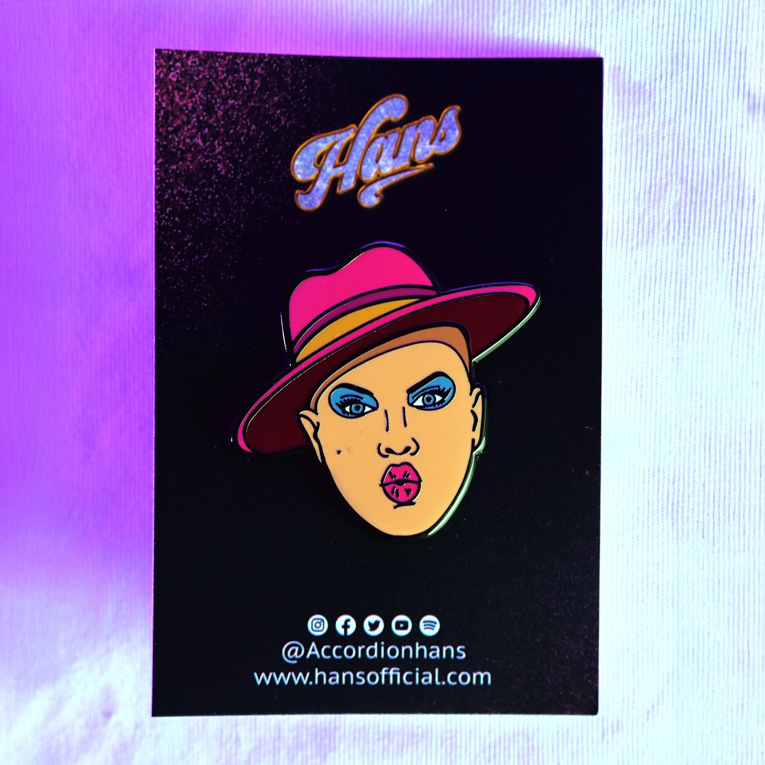 Hans-Enamel-Pin.jpg