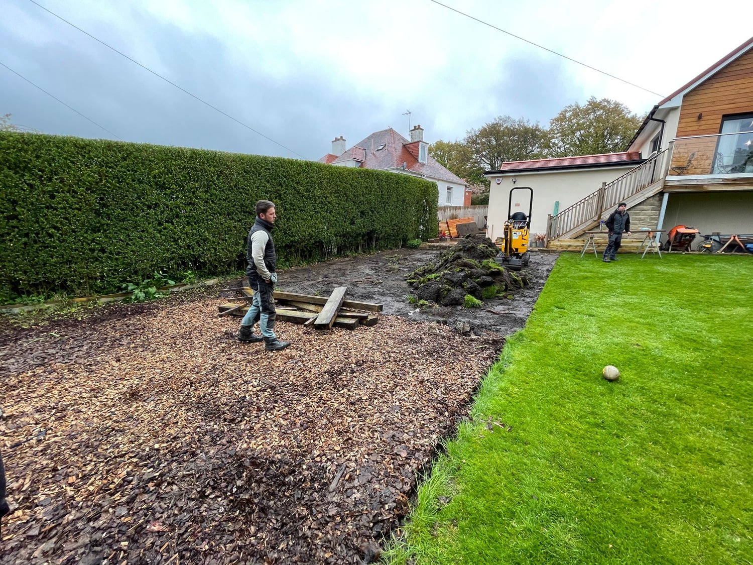 gary-ormiston-garden-designer-landscaper-bespoke-hard-landscaping-before-and-after-Craiglockhart-Edinburgh-scotland-uk.jpg