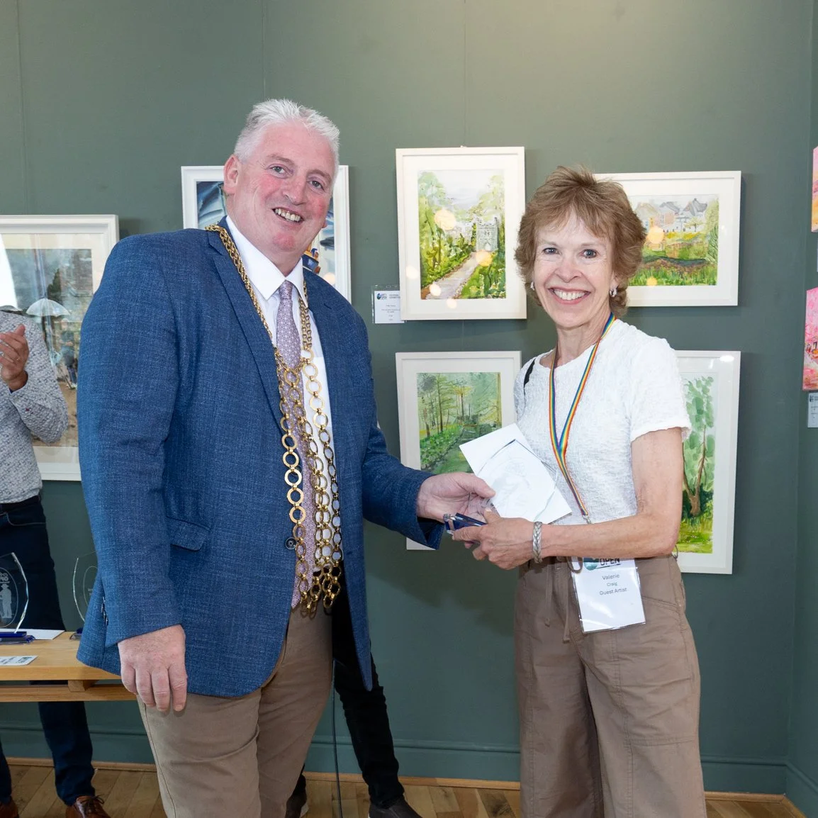 Mayor of Wexford Cllr. Gerry Laffan presenting Silver Award to Valerie Craig.