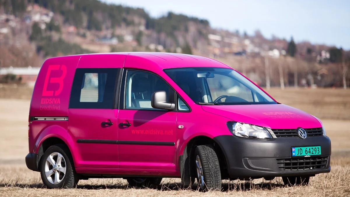 Installation engineer's vehicle