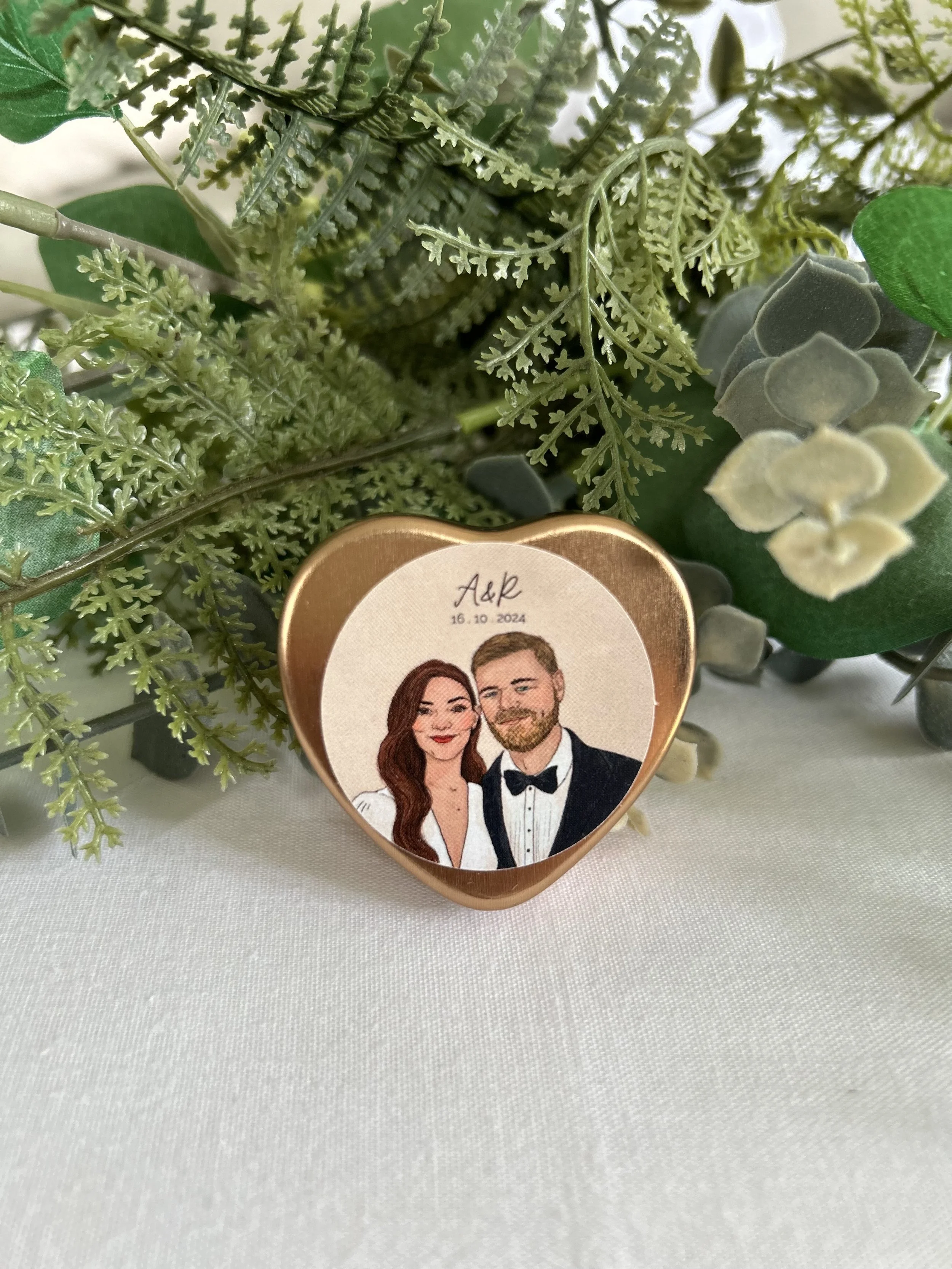 Personalised wedding favour soy wax candle with custom couple names and date by Roesk UK