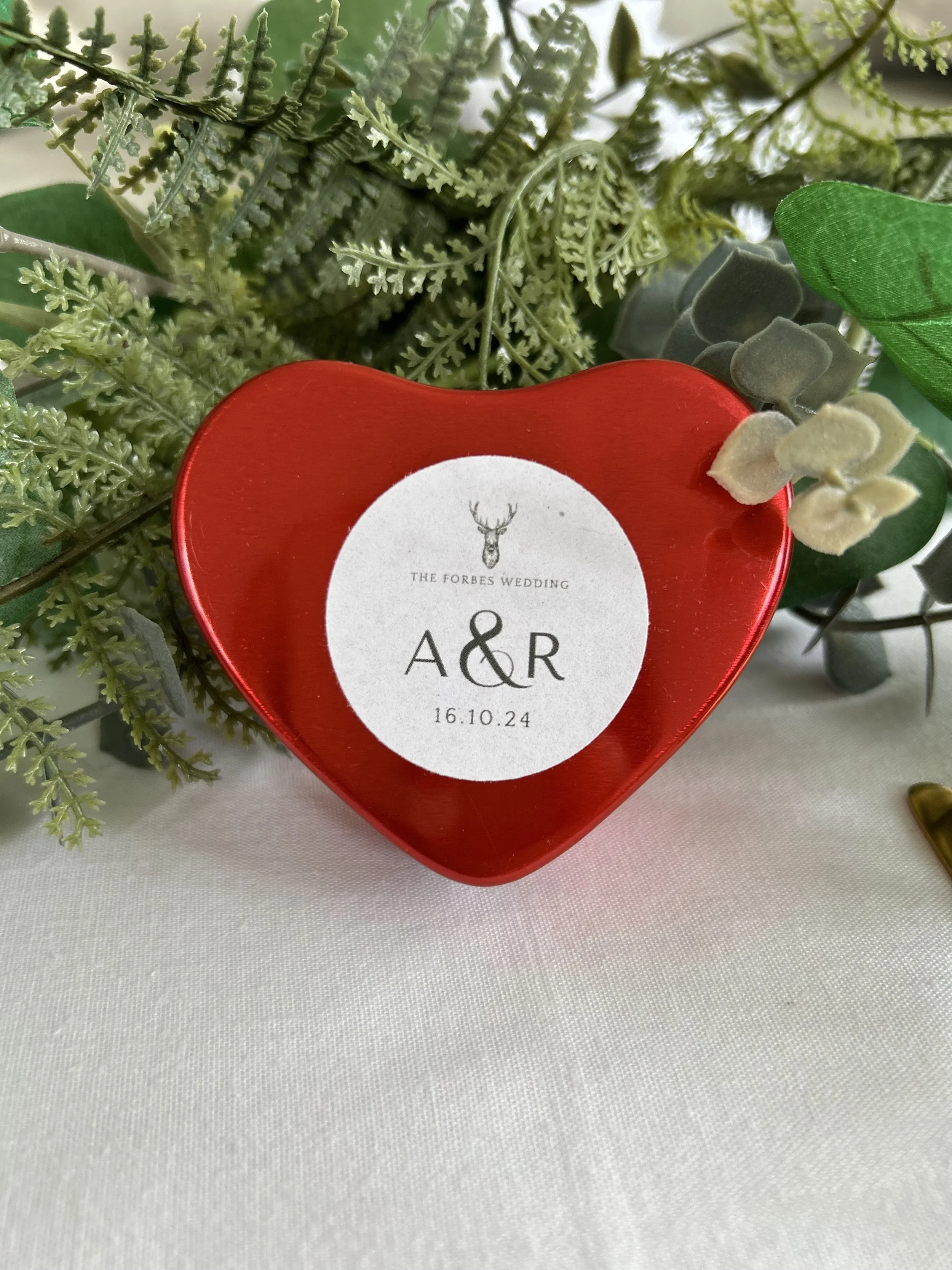 Handmade personalised wedding favour candle by Roesk