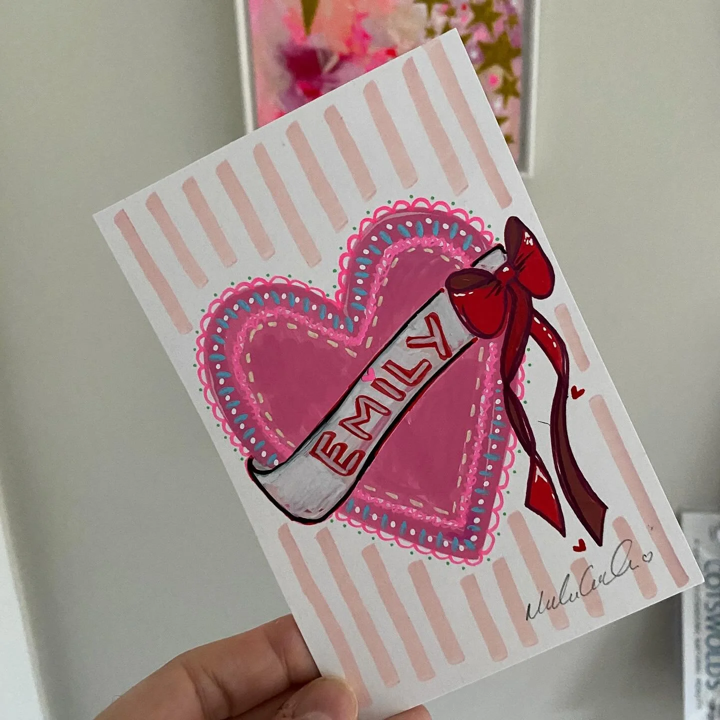 Loved creating this bespoke piece of art for a very special Birthday. 💗🎉🥳😘. It has EVERYTHING I love. Pink. Hearts. Bows. Striped wallpaper and a touch of neon! 😍 🎂🎁#nickyluckart #heartart #pinkheartart #prettyart #heartandbow #emily #personal