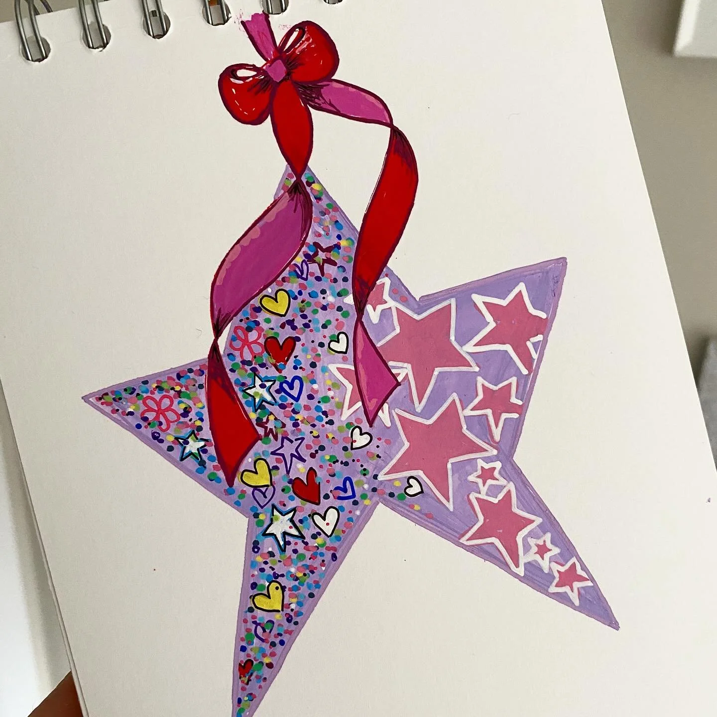 Think I&rsquo;ll call her &lsquo;confetti heart star&rsquo;. My painting from last night 😍. And what will make a gorgeous print I think! 💜⭐️ #nickyluckart #sharealittlelove #starart #star #heart #confetti #confettiart #redribbon #redbow
