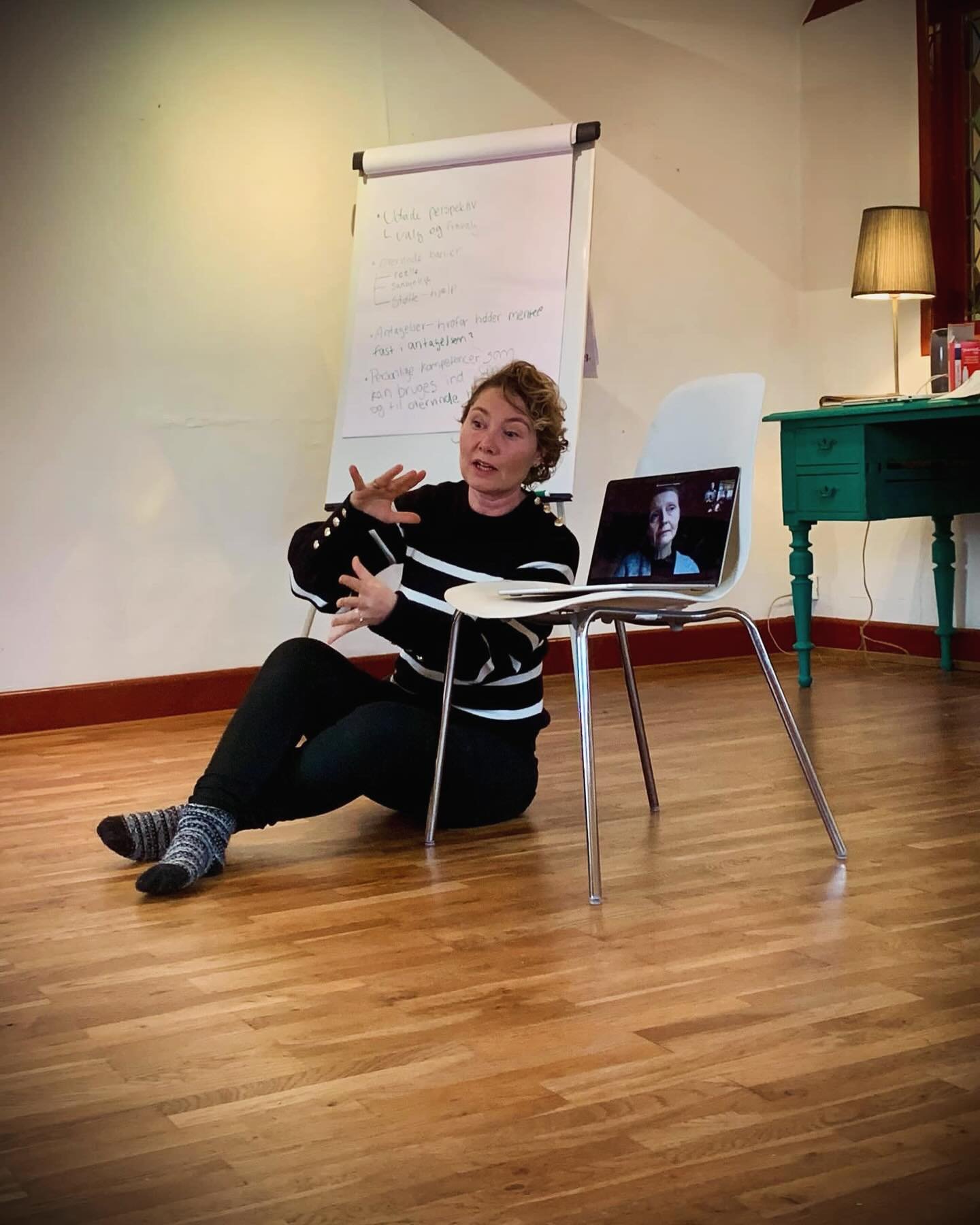 Jeg sidder her med en enorm f&oslash;lelse af taknemmelig 🙏

I &aring;r overvejende at ikke at forts&aelig;tte @livsogvidensmentoruddannelsen , fordi der har v&aelig;ret s&aring; meget i vores liv som har taget min energi, min tid og mit fokus. 

Et