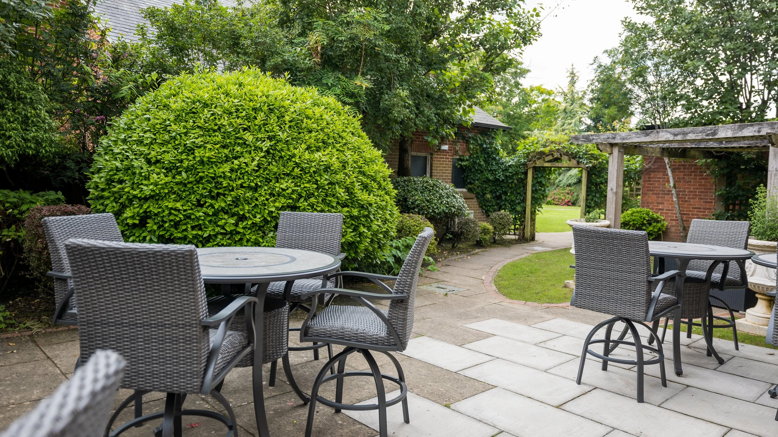 Beaulieu terrace.jpg