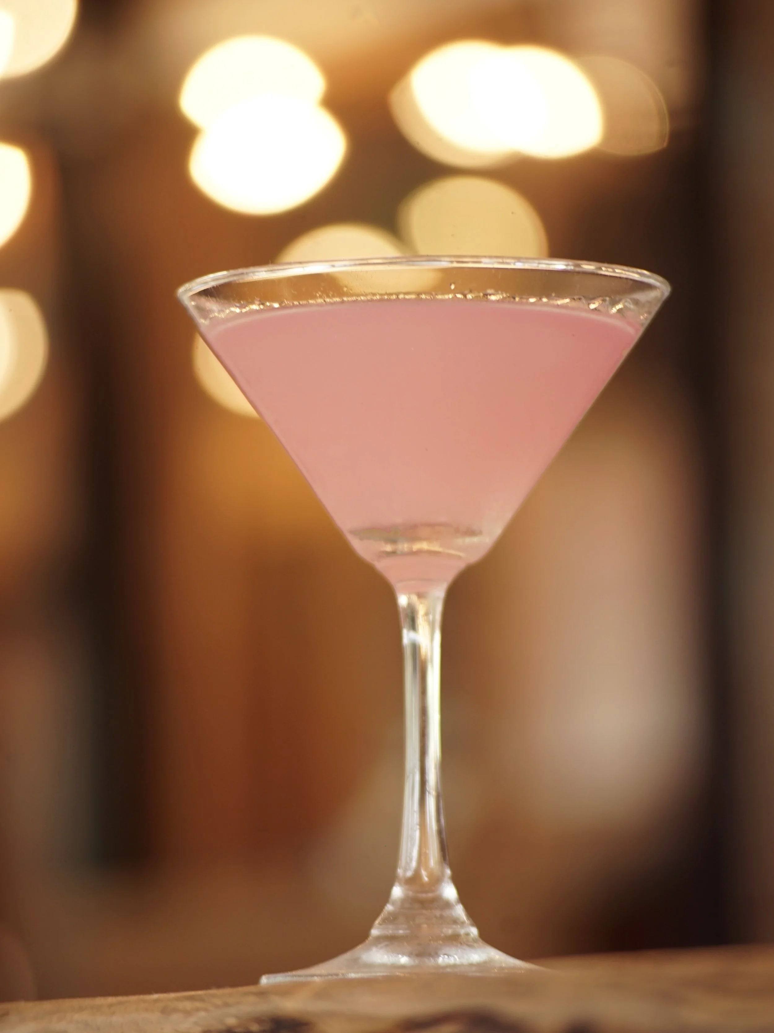 The only thing better than a cocktail is two of them! 

From today, enjoy 2 for 1 on selected cocktails, wines, beers and spirits every Monday to Thursday from 5pm to 7pm, including Passionfruit Martinis, Espresso Martinis, house wines and Smokin Dee