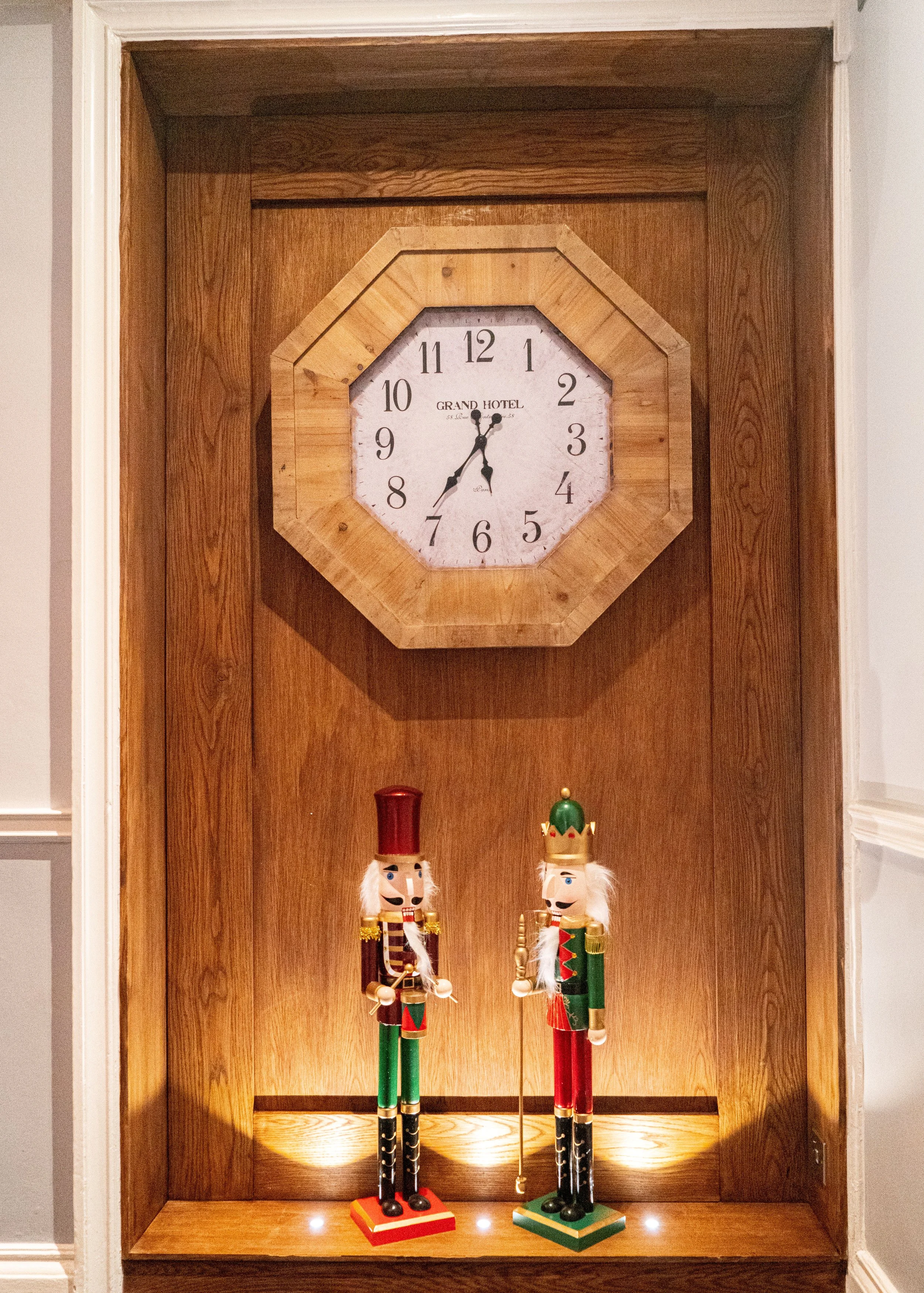 Christmas 2019 18 resized.jpg