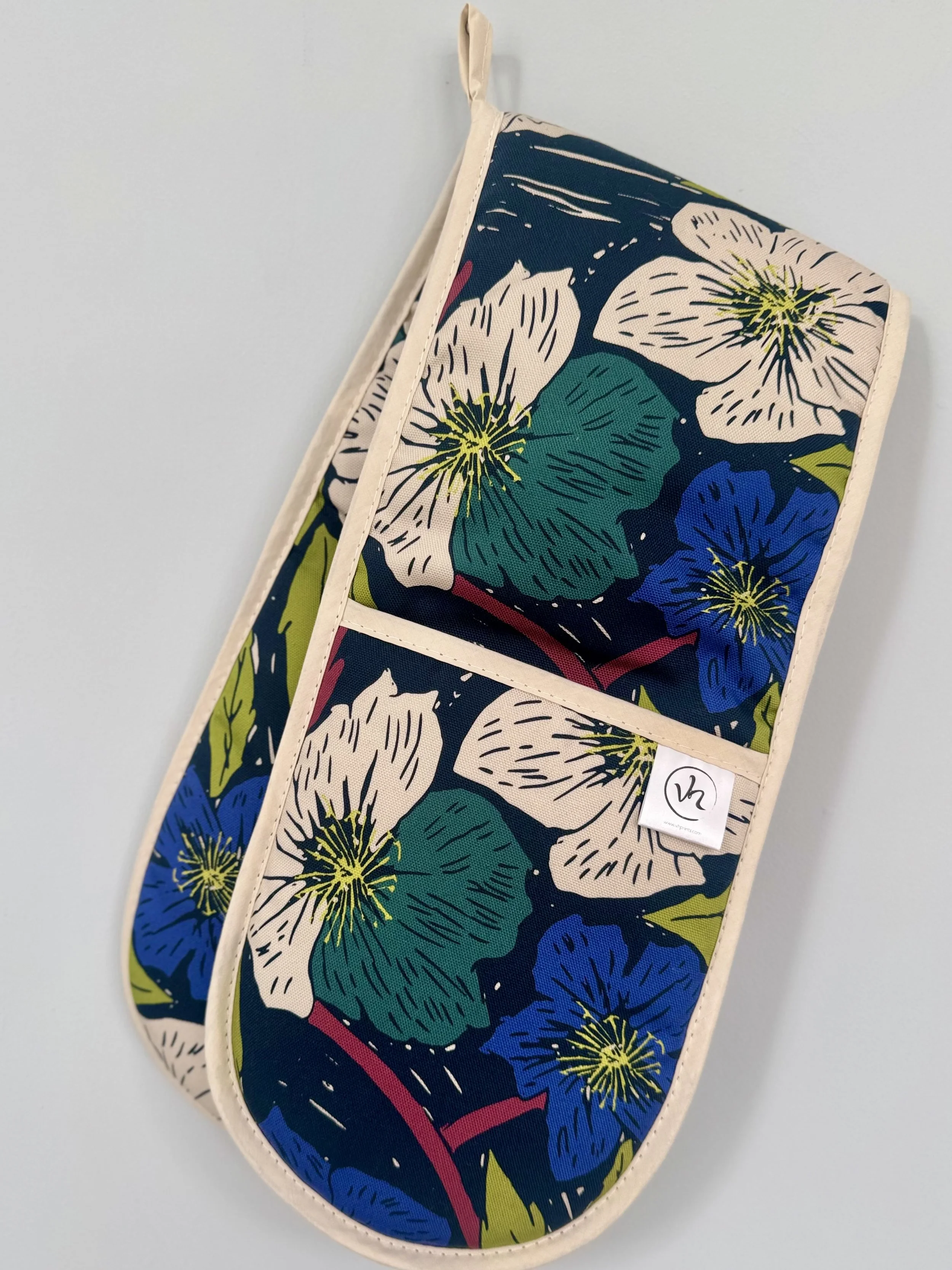 Organic Cotton Double Oven Gloves – Forest Green Floral