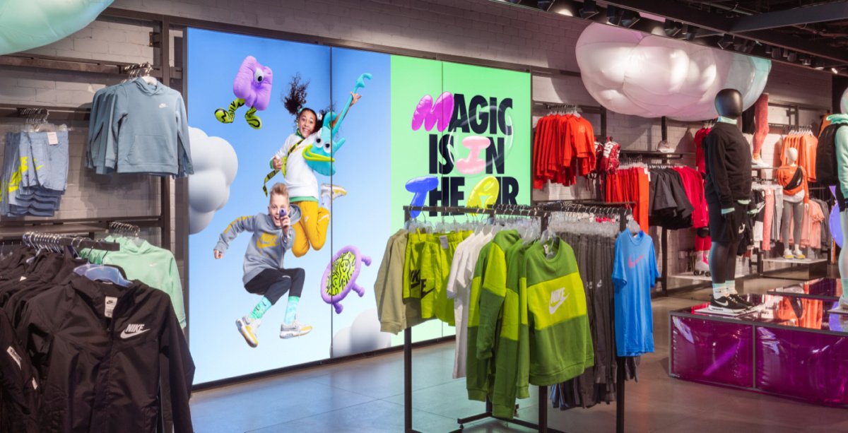 MvsM_Nike_Air_Max_Kids_12.jpg