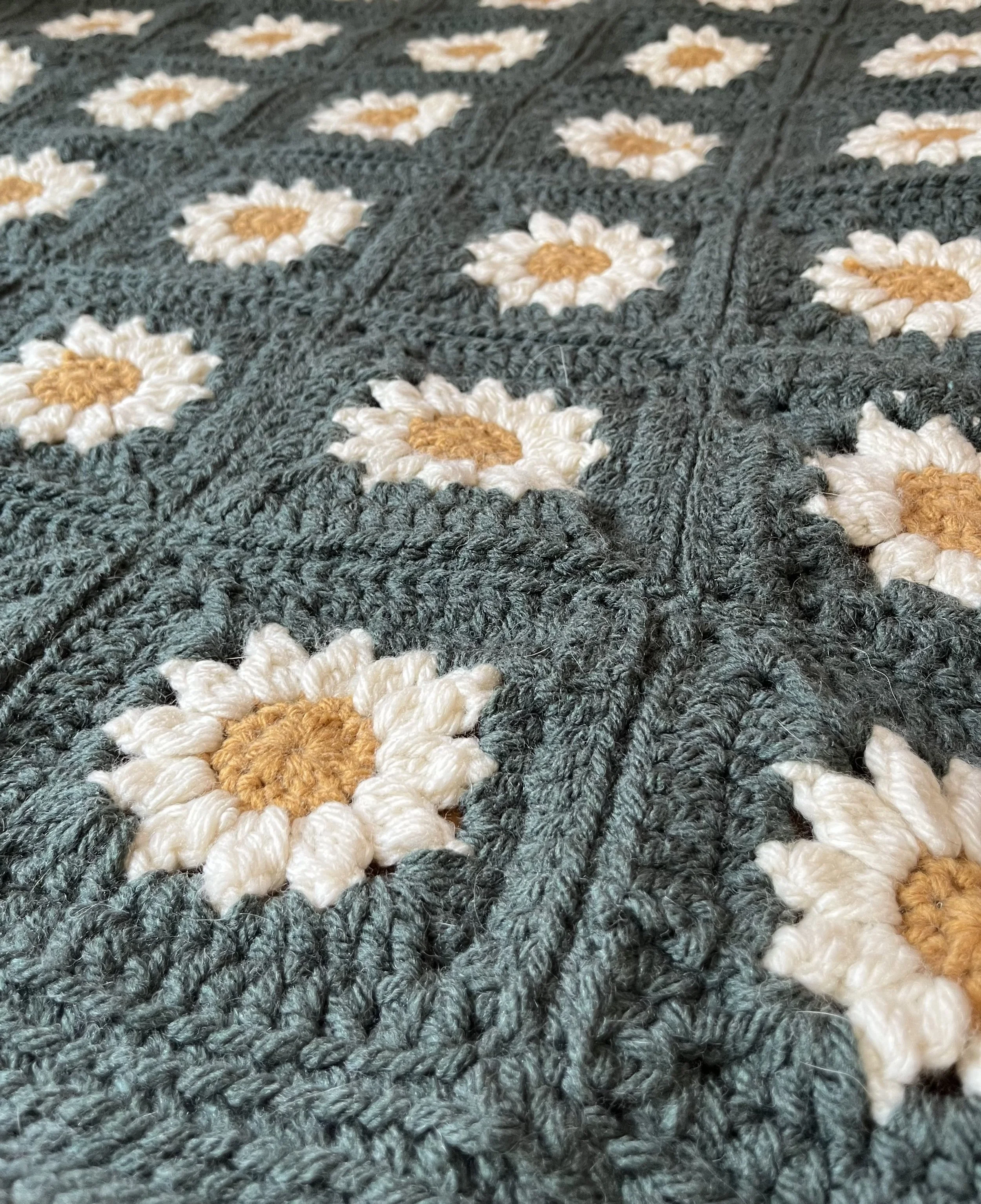 Basics of Granny Squares - With Kamaile and Alex - Class 1 of 2