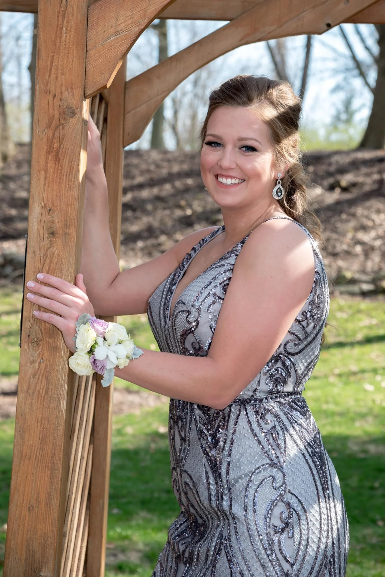 Spring-Senior-Prom-Gazebo