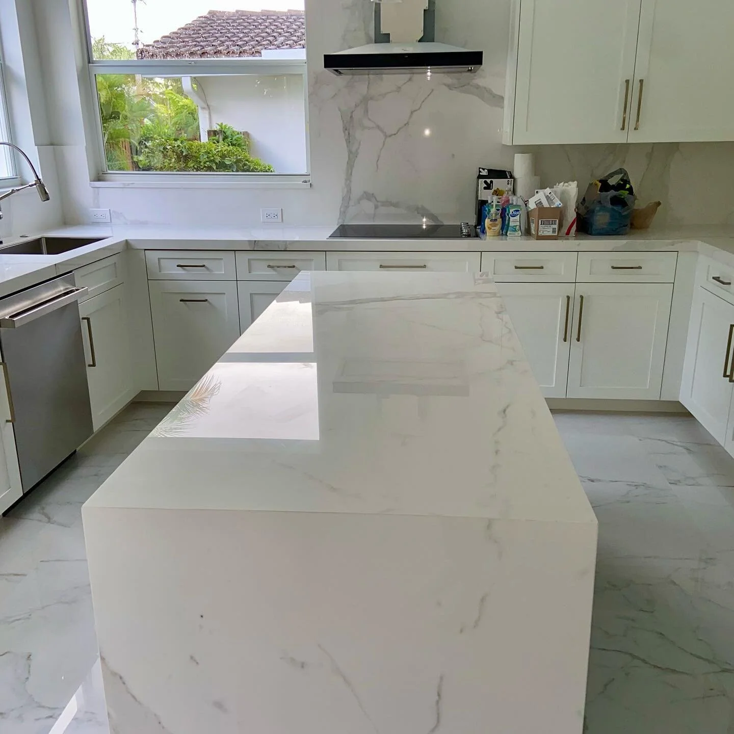 This property  is about 2,000 square feet was cleaning up by KPG Cleaning Care, KPG Cleaning Care take care of any cleaning you need to be done after construction, including, cleaning up Window cleaning - including the window sills and frames tile fl