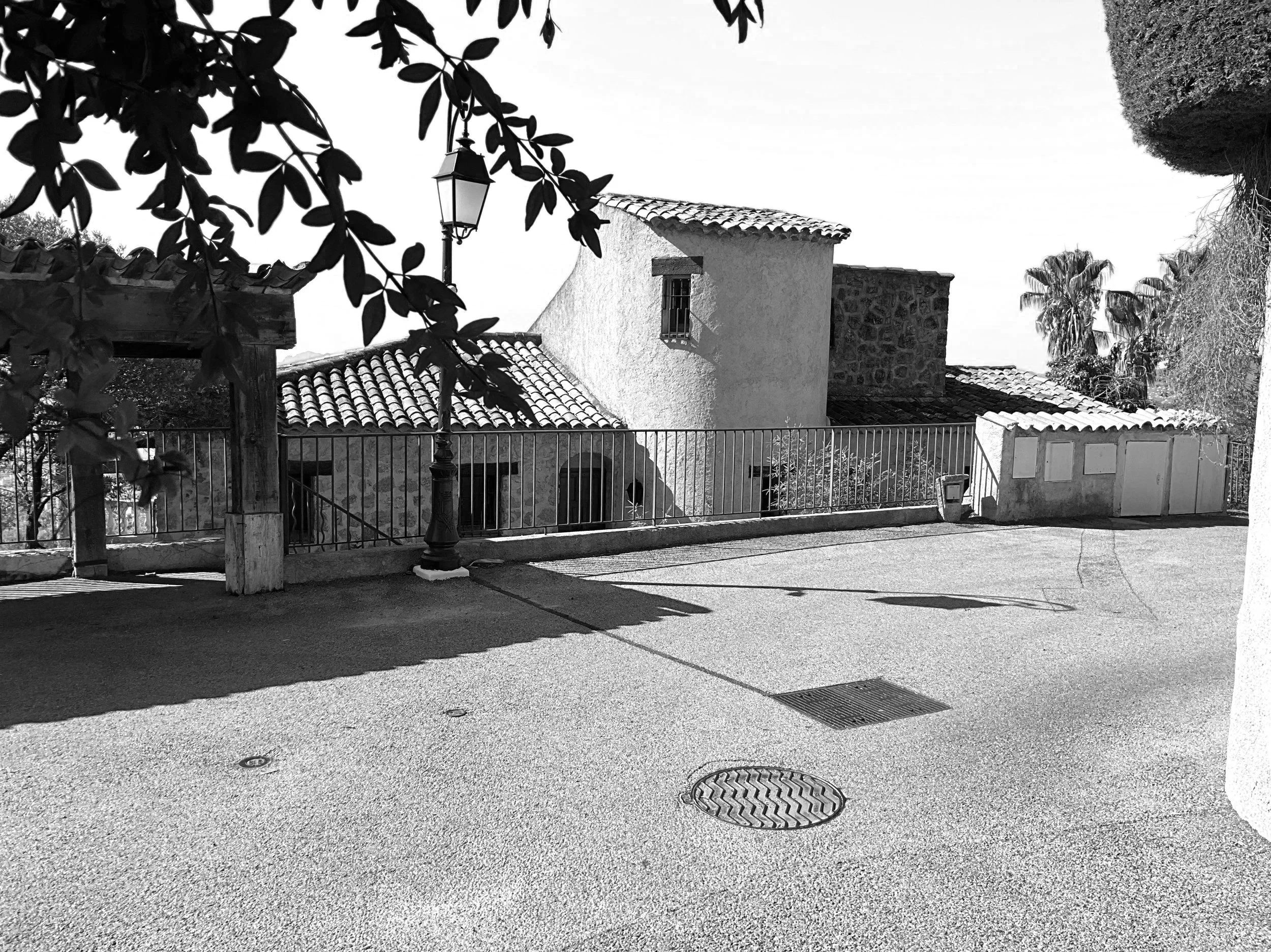 VUE DEL'ENTREE AVANT 