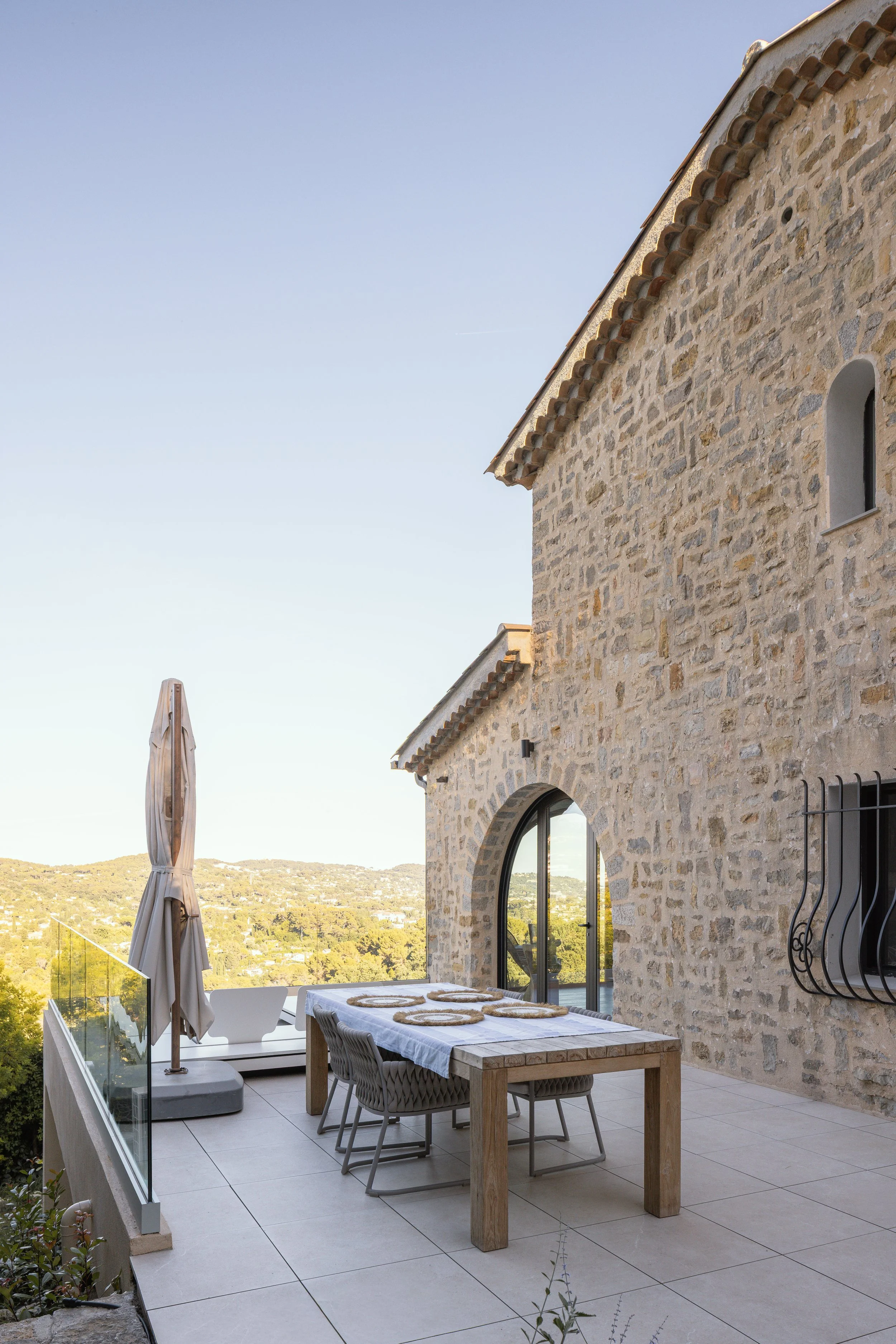 LA ROSERAIE-8 LOWER.jpg