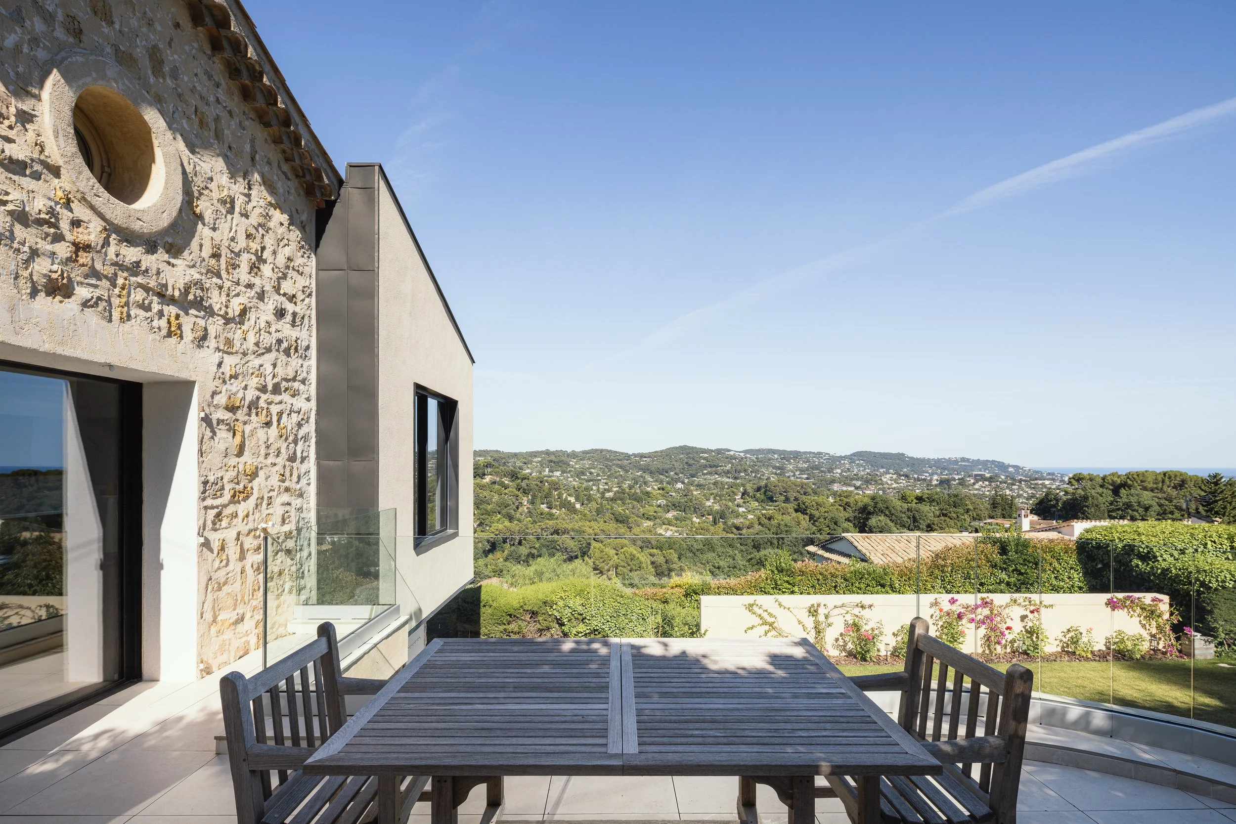 LA ROSERAIE-6 LOWER .jpg