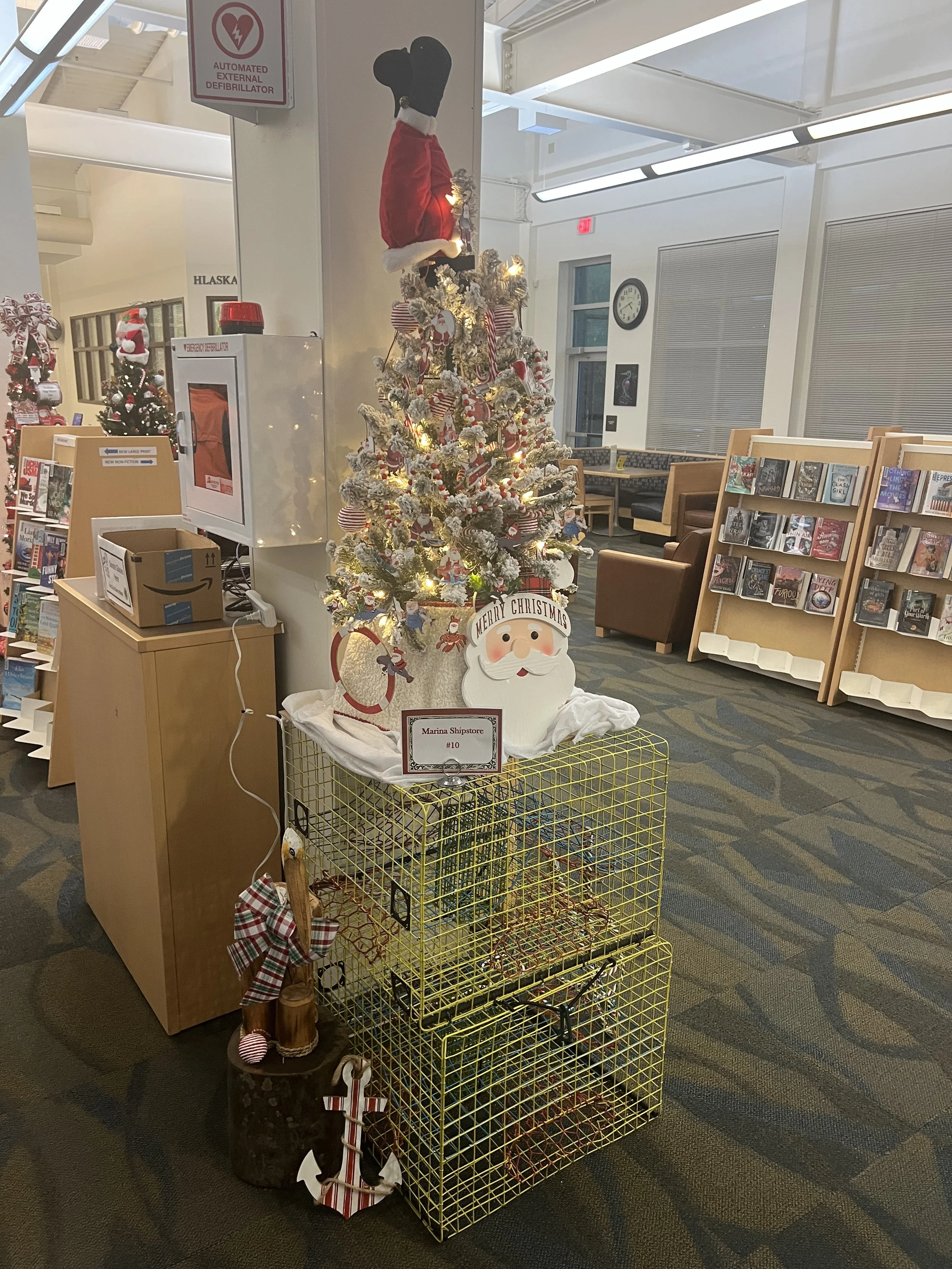 10. Marina Shipstore.JPG