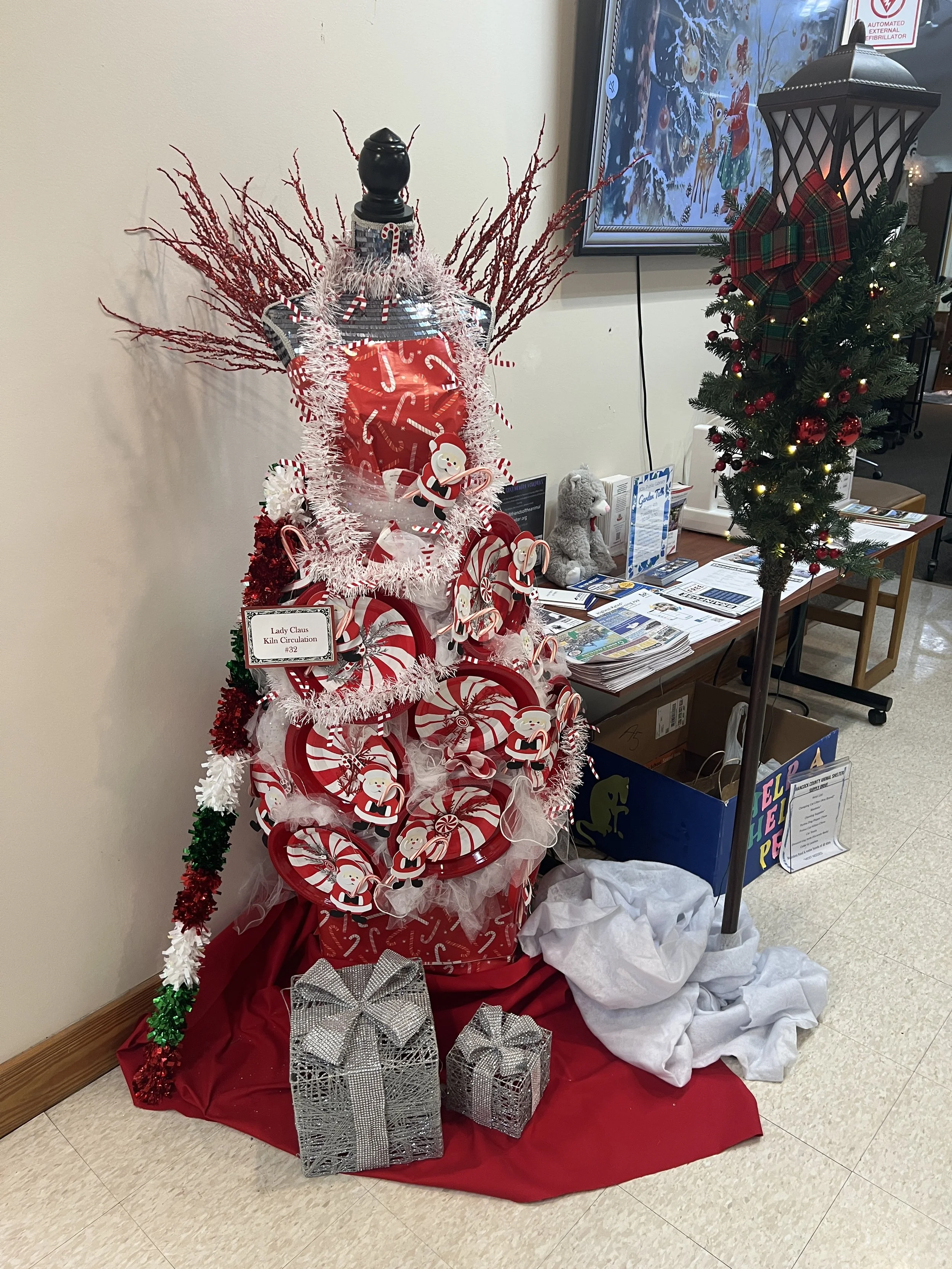 32. Lady Claus - Kiln Circulation.JPG