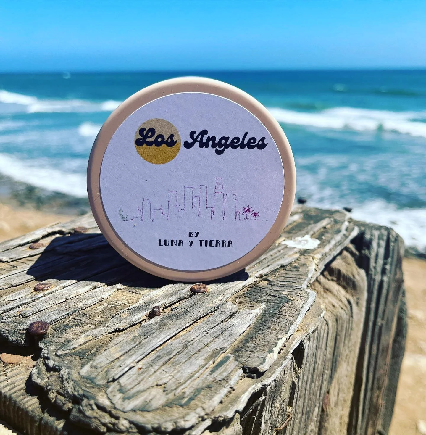 💕🛼🌊🌴#latinxcandles #latinxcandle #614