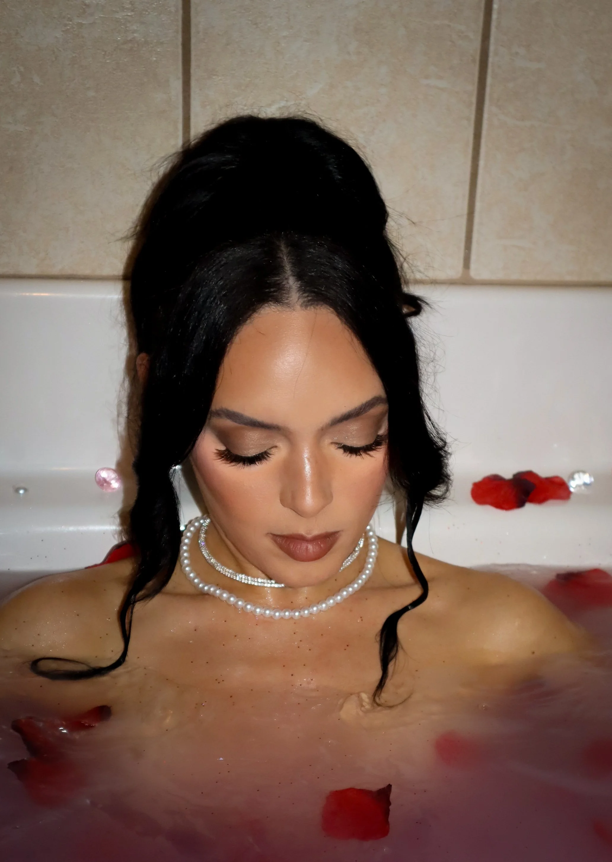 Facetune_12-02-2024-00-41-05.JPG