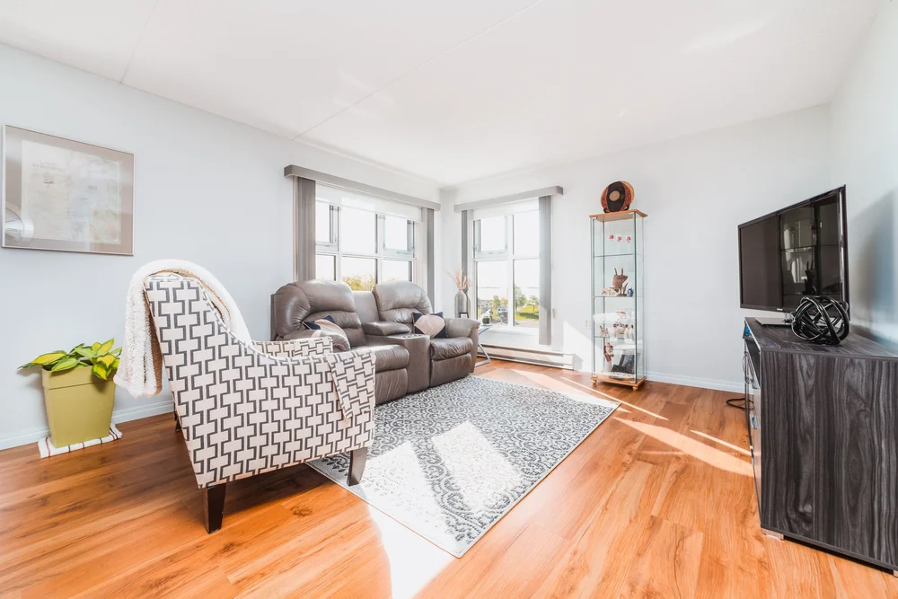 55+ Living — Gimli Waterfront Centre