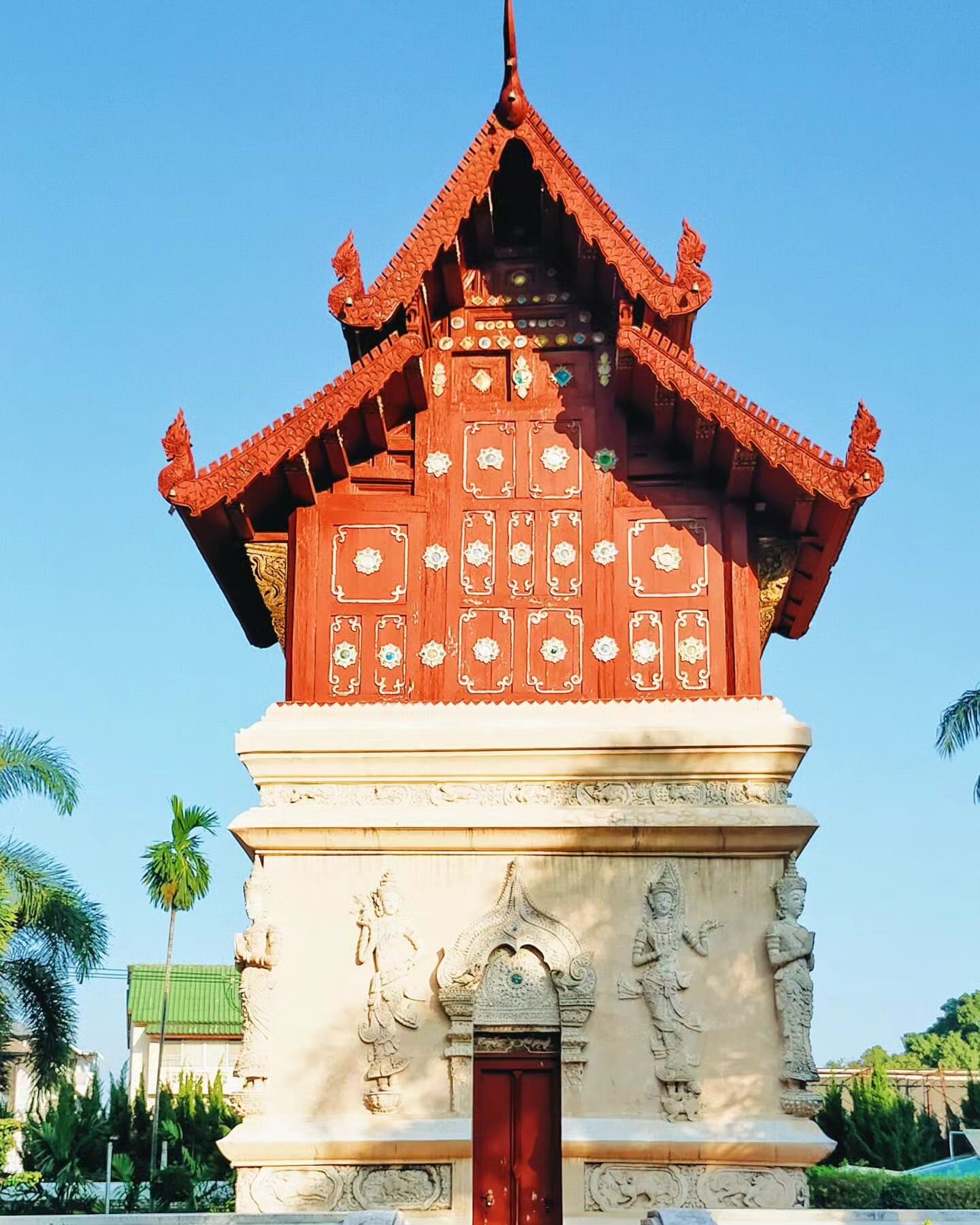 Wat Pra Singh temple complex

Chiang Mai, TH | Nov. 2022