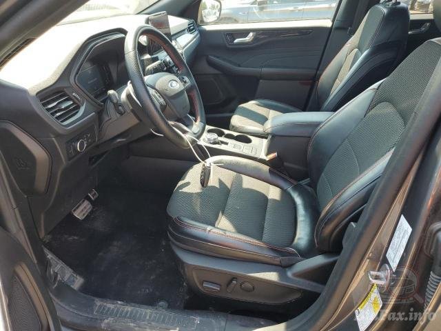 ford-escape-st-line-2023-1fmcu9mnxpua17981-img07.jpg