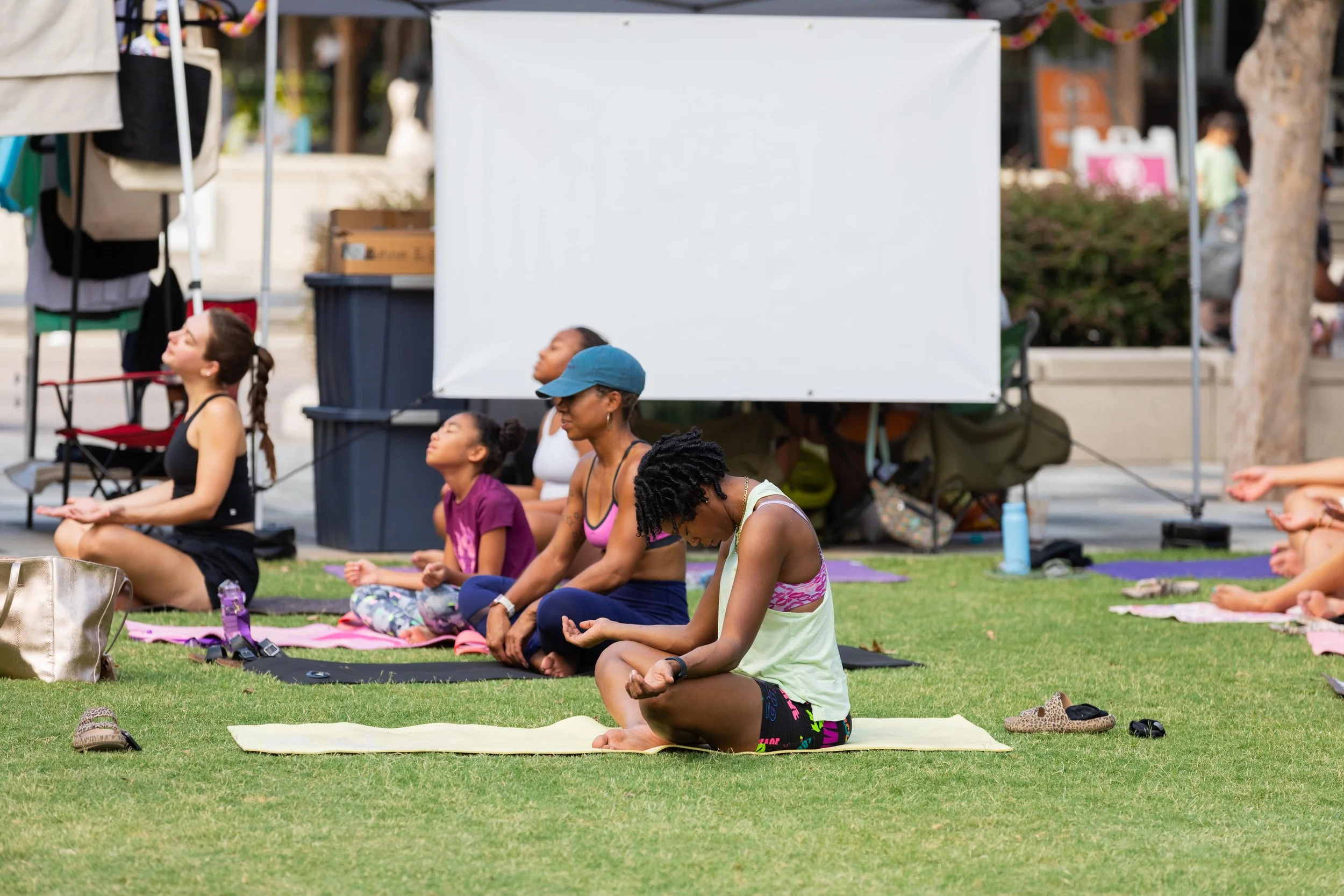 Meditation Styles with Stefanie & Yena